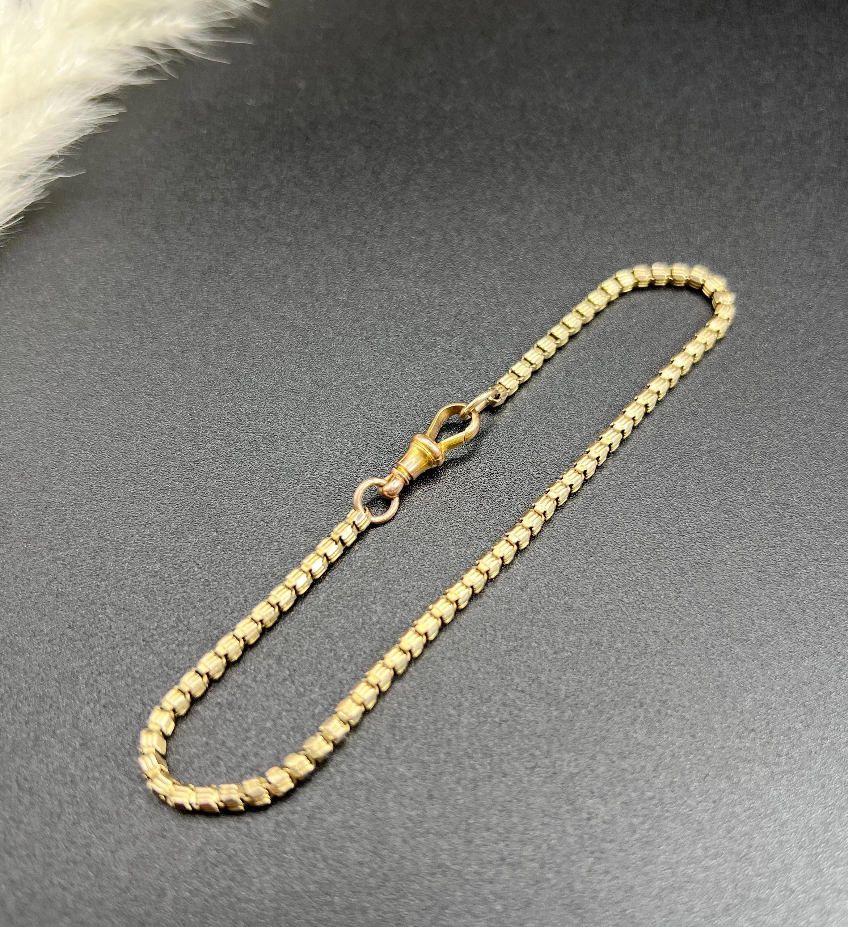 Bracelet ancien en or 9ct, de style édouardien, à maillons serpents fantaisie avec fermoir pivotant en vente 4