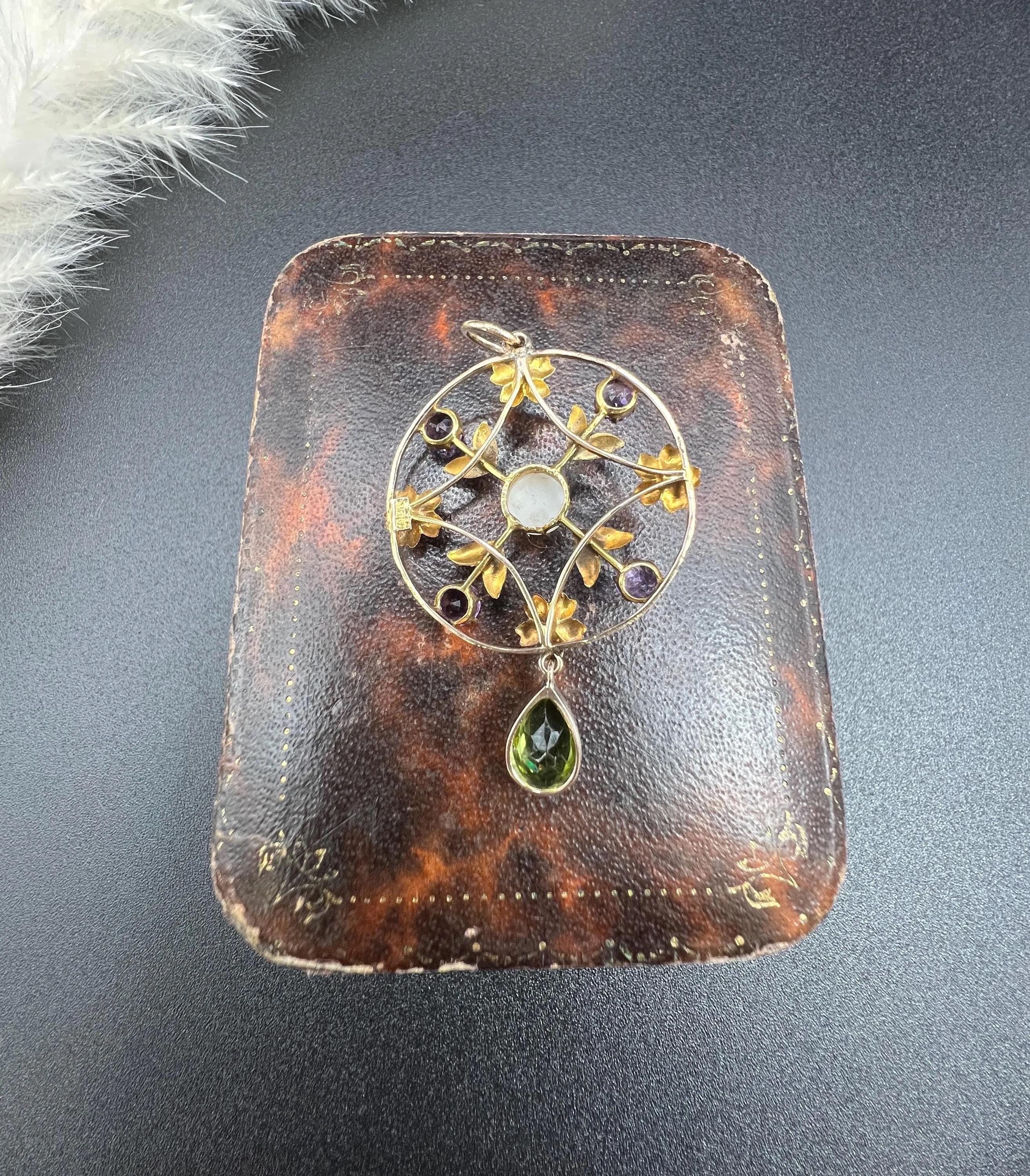 Antique 9ct Gold, Edwardian Peridot, Amethyst and Seed Pearl Suffragette Pendent 5