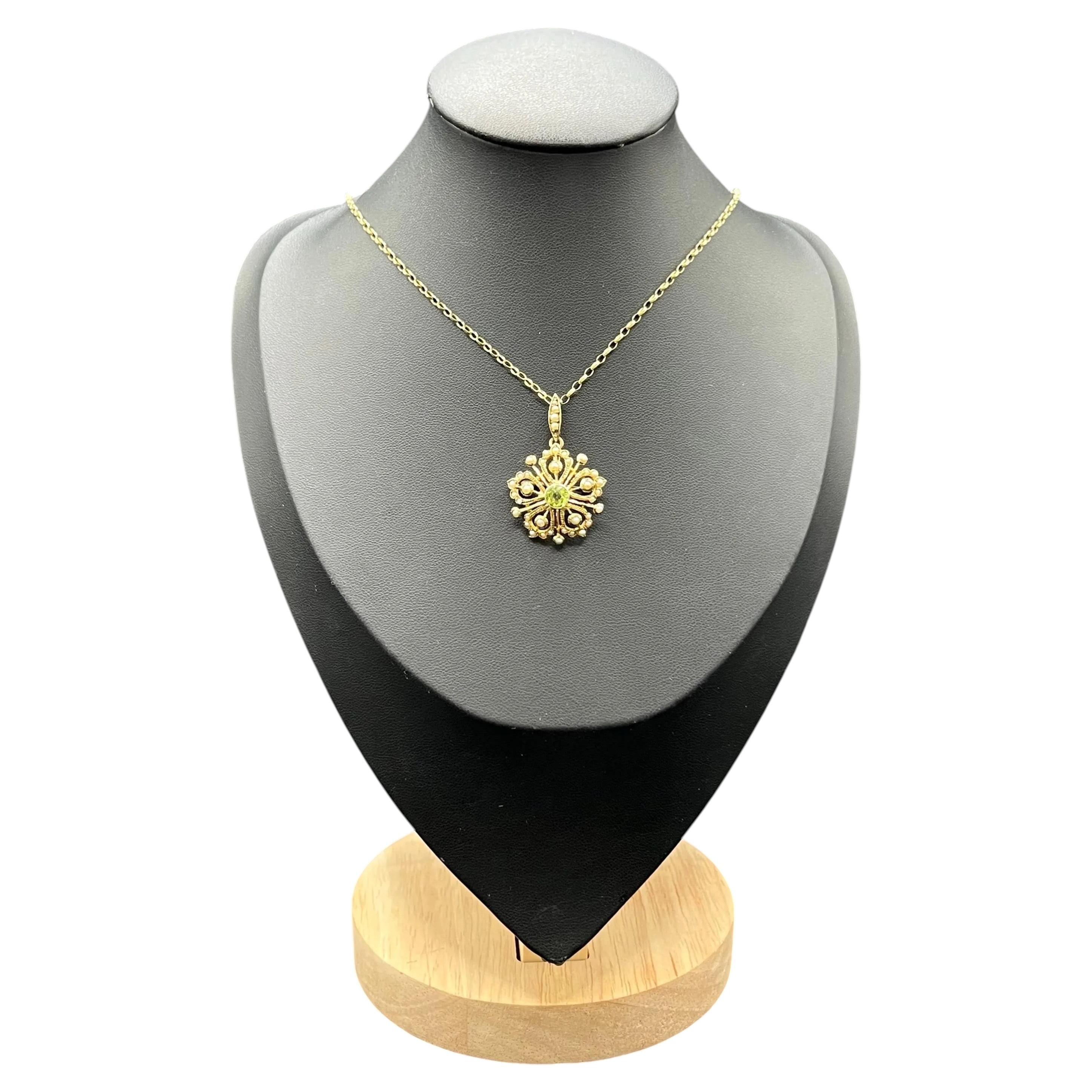 Antique 9ct Gold, Edwardian Peridot & Seed Pearl Pendant / Brooch