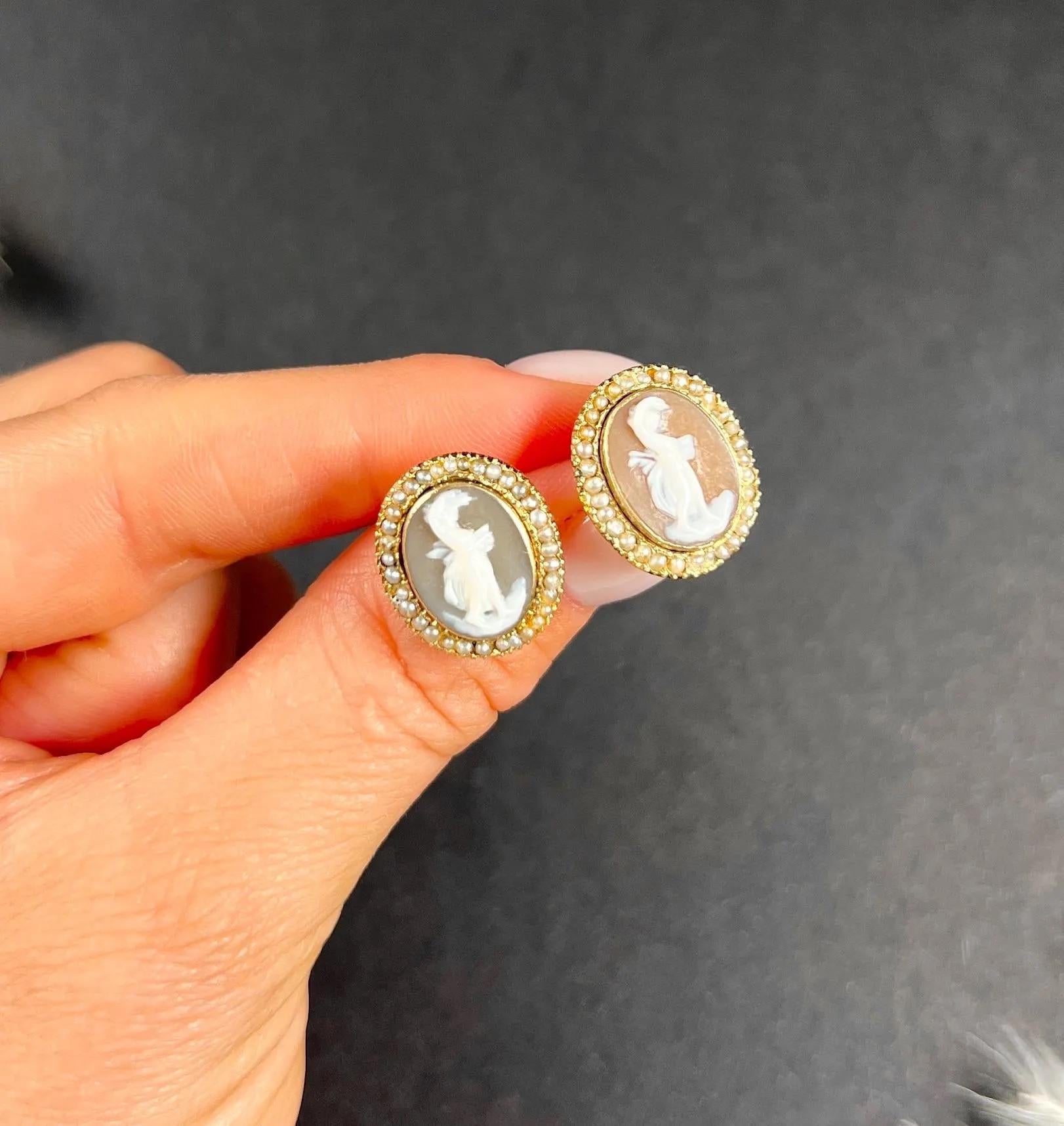 Antique 9ct Gold, Edwardian Shell Cameo & Seed Pearl Stud Earrings For Sale 5