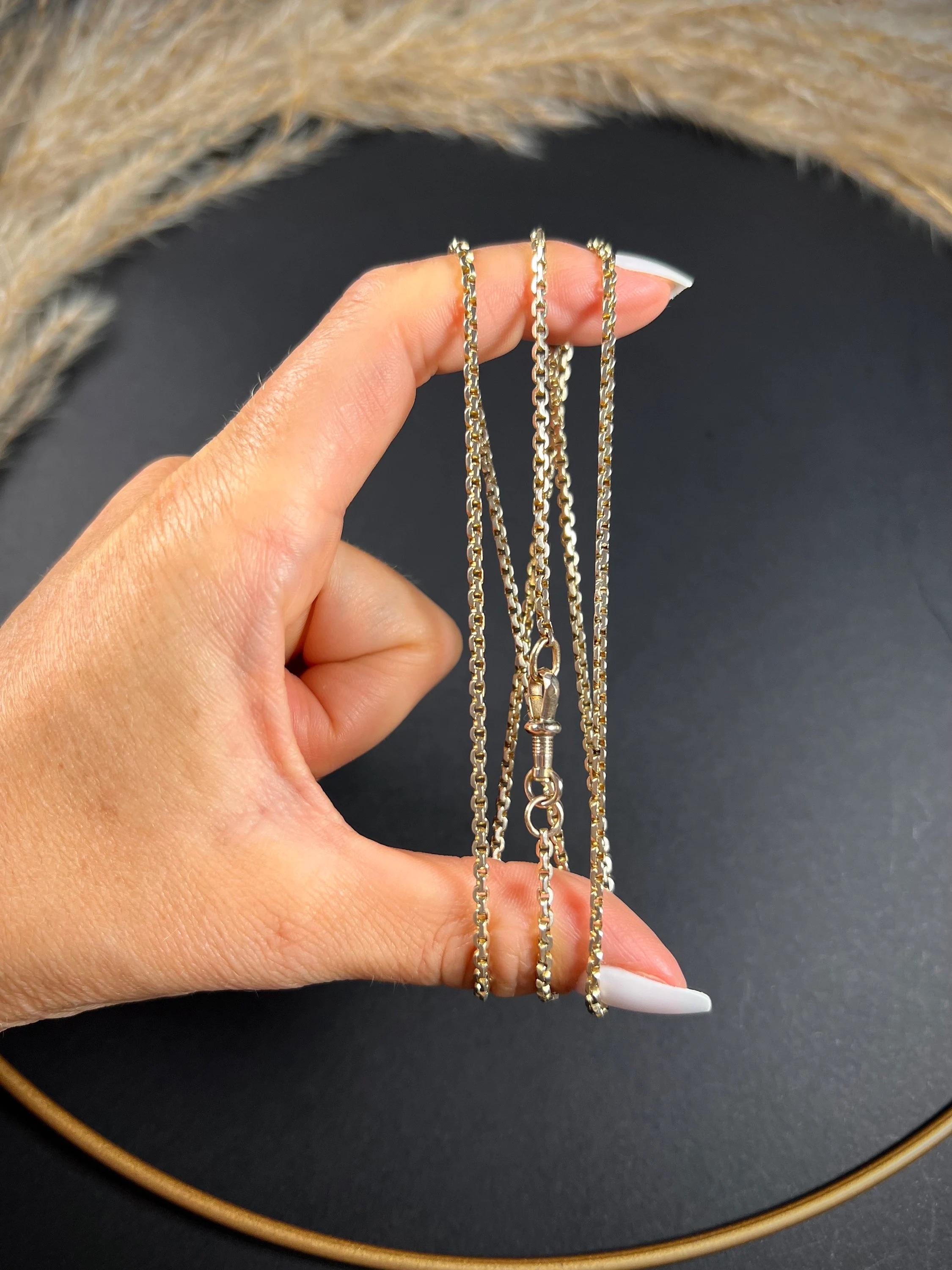 Édouardien Chaîne longue en or 9ct Edwardian à maillons carrés en vente