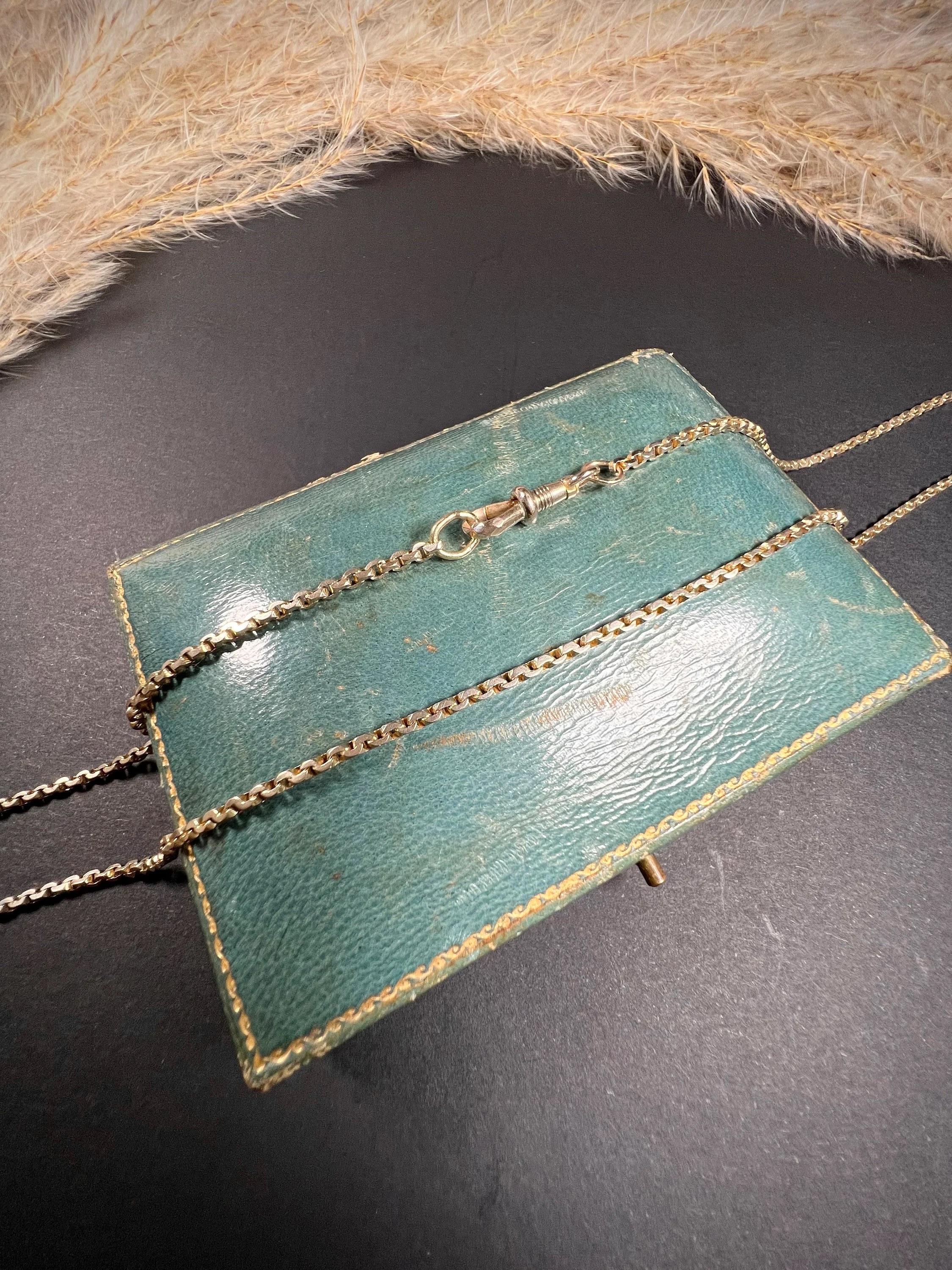 Chaîne longue en or 9ct Edwardian à maillons carrés en vente 2