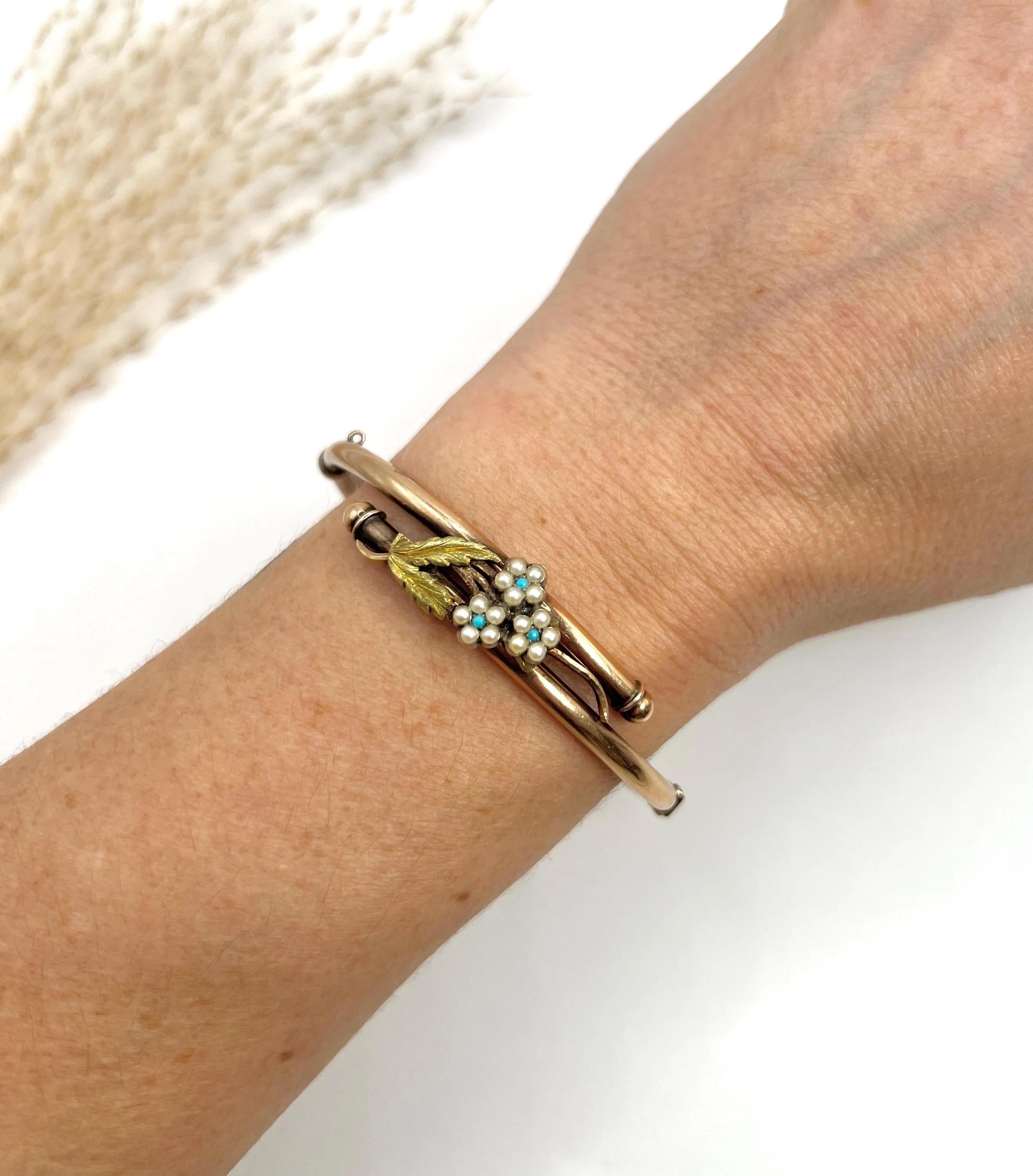 Women's or Men's Antique 9ct Gold, Edwardian Turquoise & Natural Seed Pearl Forget Me Not Bangle For Sale