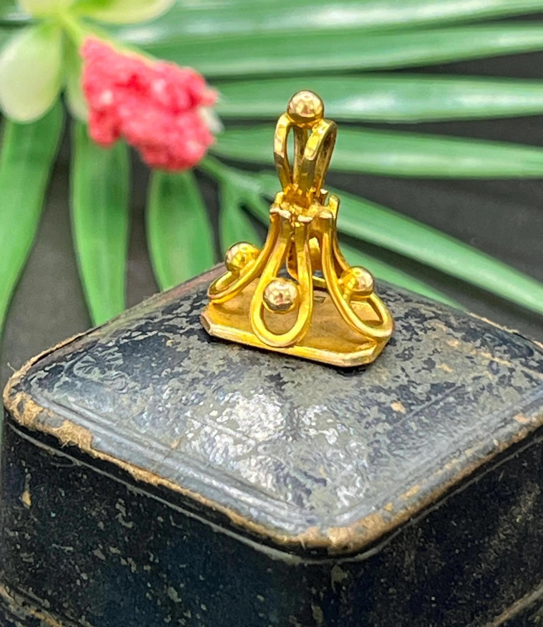 Antique 9ct Gold Fob Pendant Hallmarked Chester 1927 For Sale 3