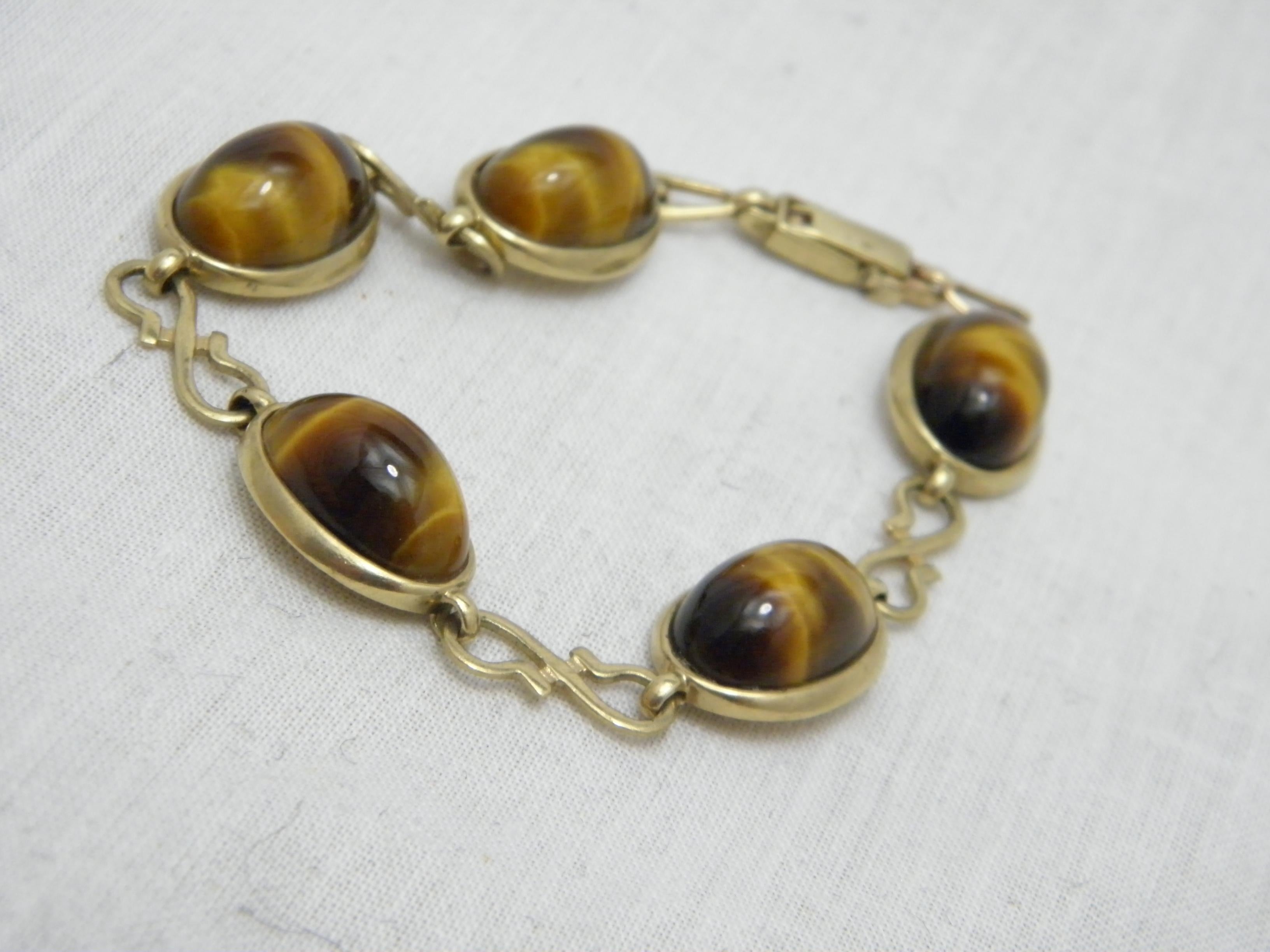 Victorian Antique 9ct Gold Heavy Tiger's Eye Bracelet 375 Purity Cabochon 19.7 g For Sale