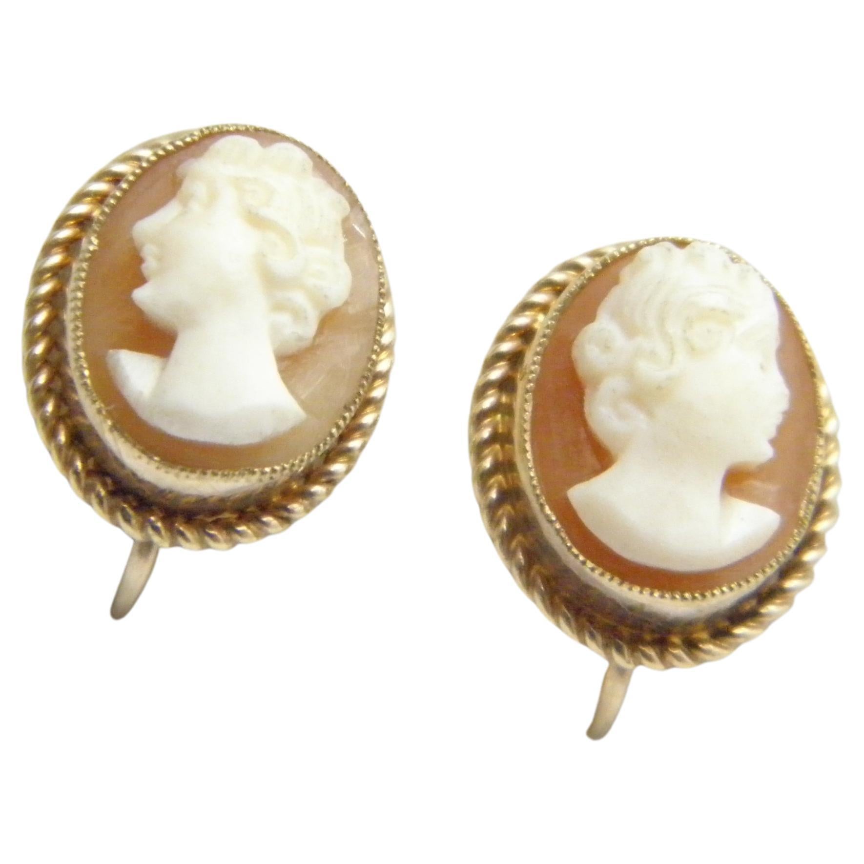14k Gold Estate Vintage Cameo Earrings Yellow Face Victorian Style Unknown Age 