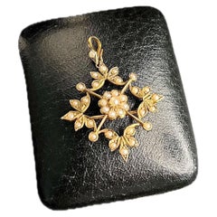 Antique 9ct Gold Natural Seed Pearl Flower Pendant / Brooch