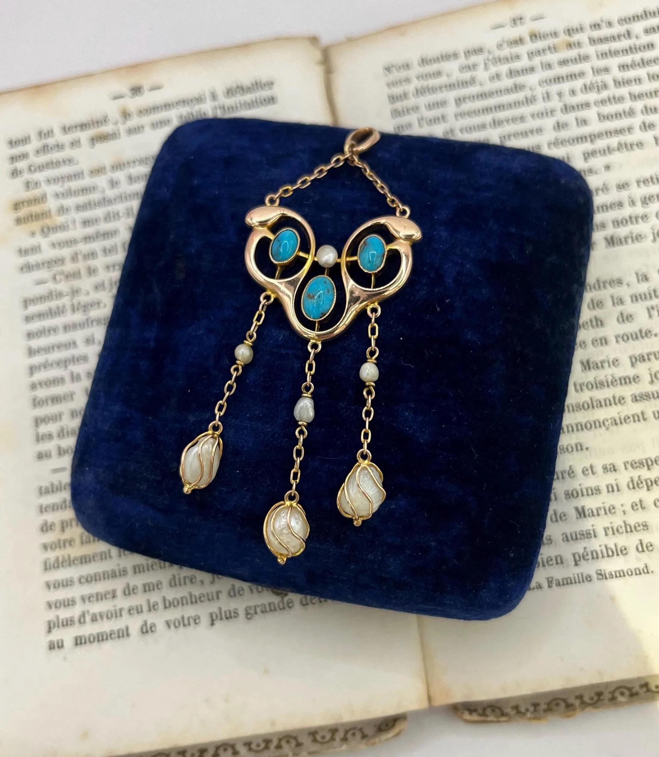 Antico ciondolo a goccia in oro 9ct, perle e turchesi, CIRCA 1920 in vendita 3