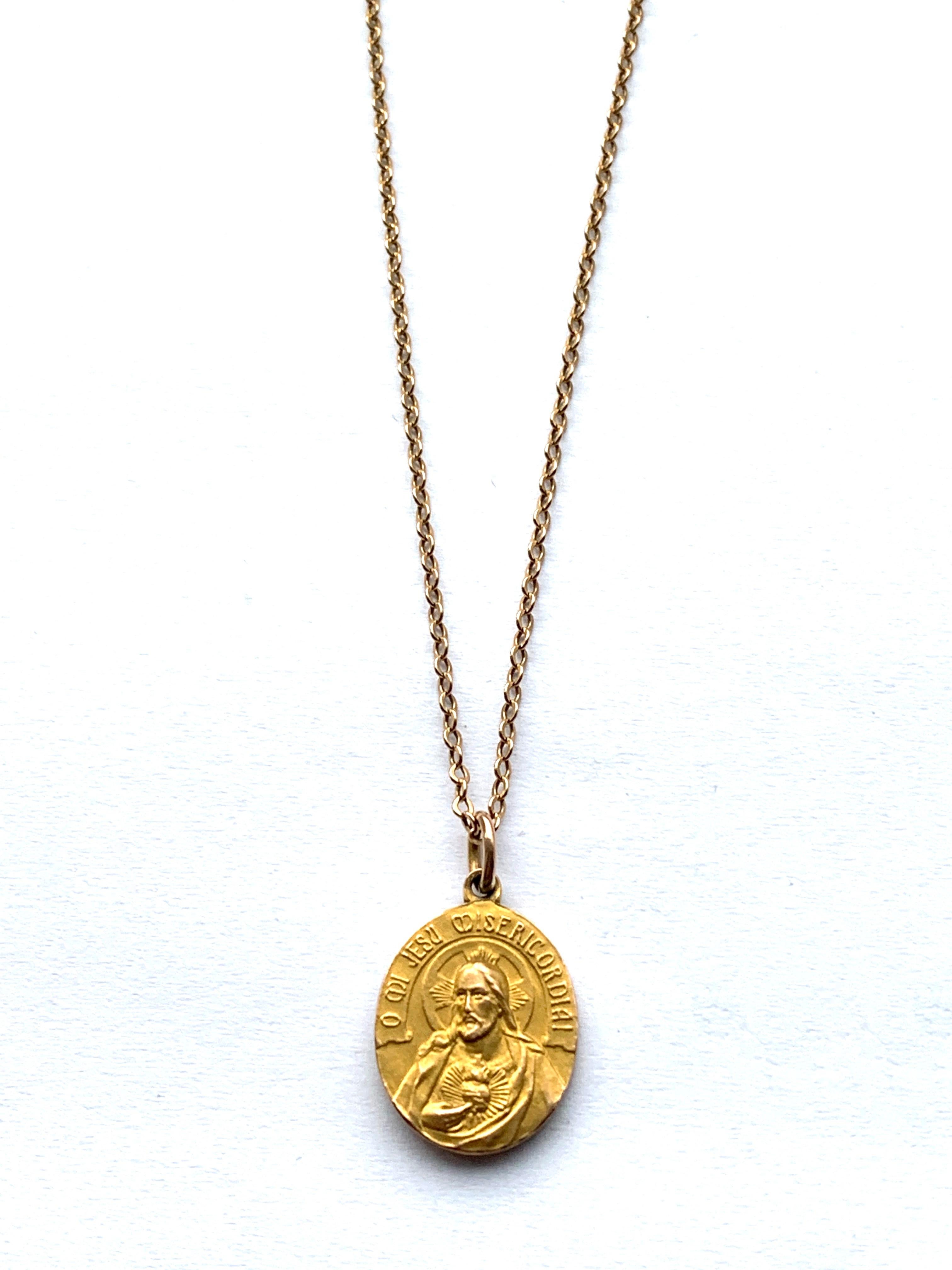 Collier religieux ancien en or 9ct Bon état - En vente à London, GB