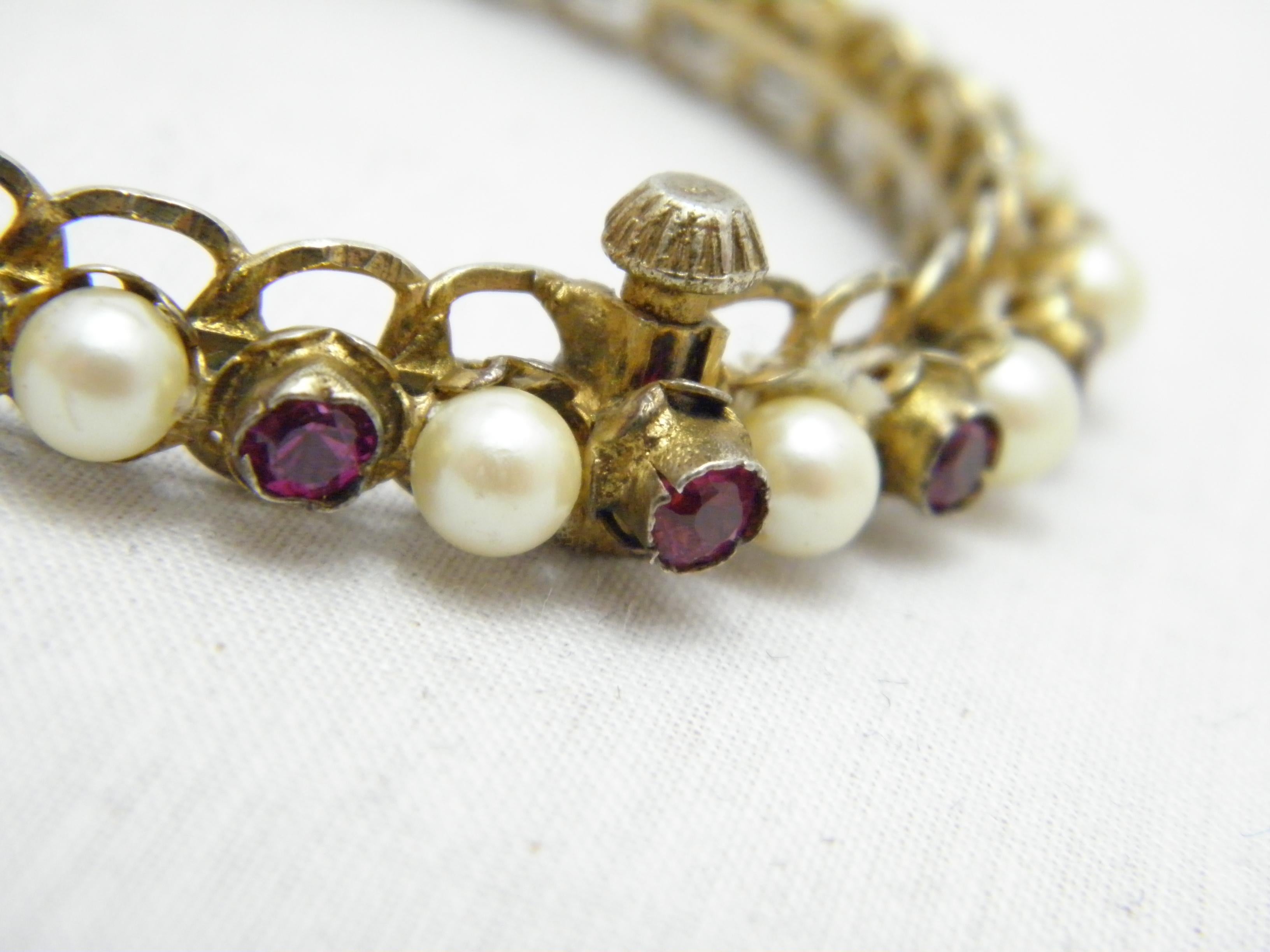 Antique 9ct Gold 'Rolled' Ruby Pearl Paste Hinged Bracelet Bangle 375 Purity In Good Condition For Sale In Camelford, GB
