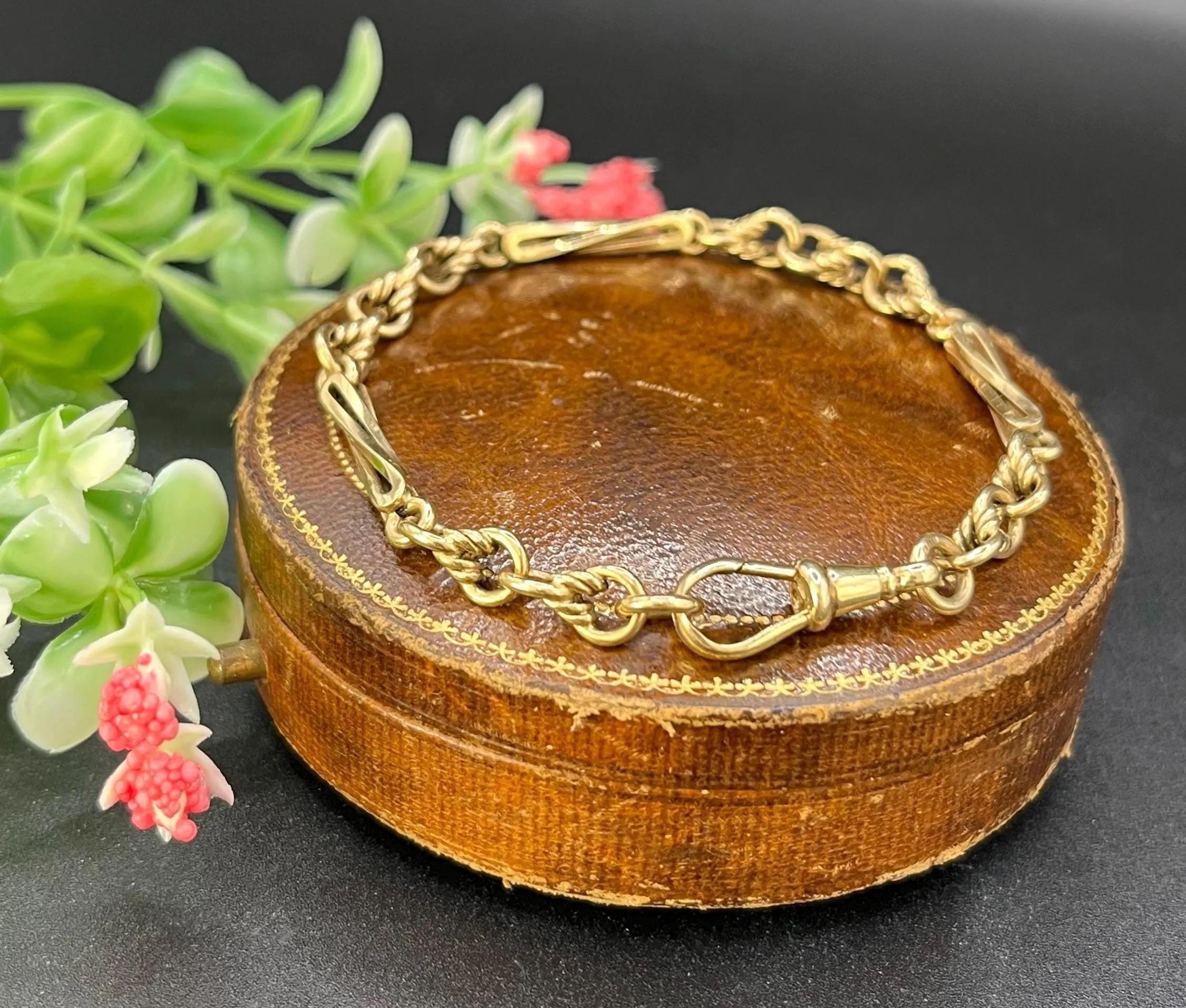 Pulsera de eslabones de fantasía eduardiana, antigua, estampada en oro de 9 ct, con cierre de clip giratorio en venta 2