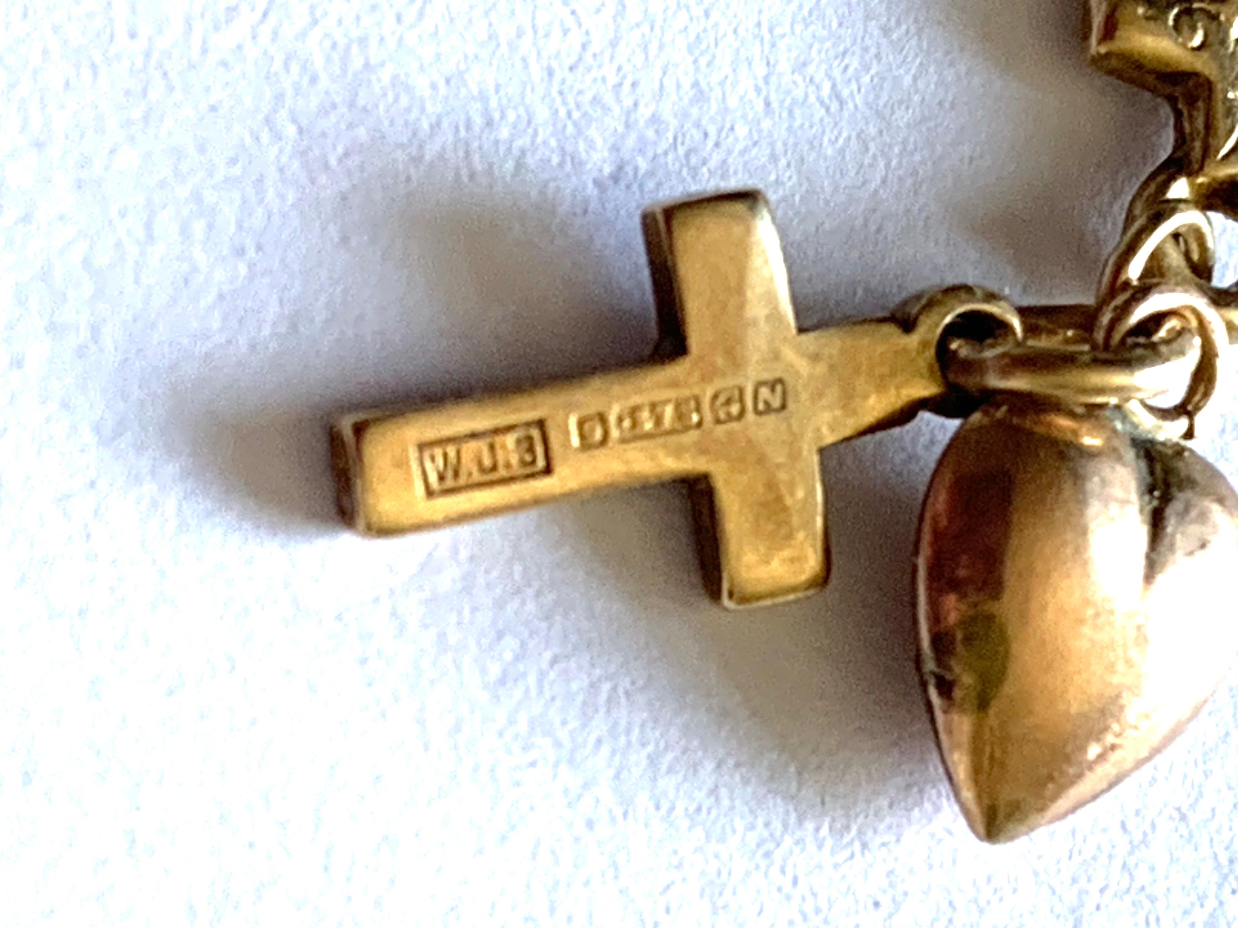 Antique 9ct Gold trio charm - Heart, Anchor & cross in vendita 7
