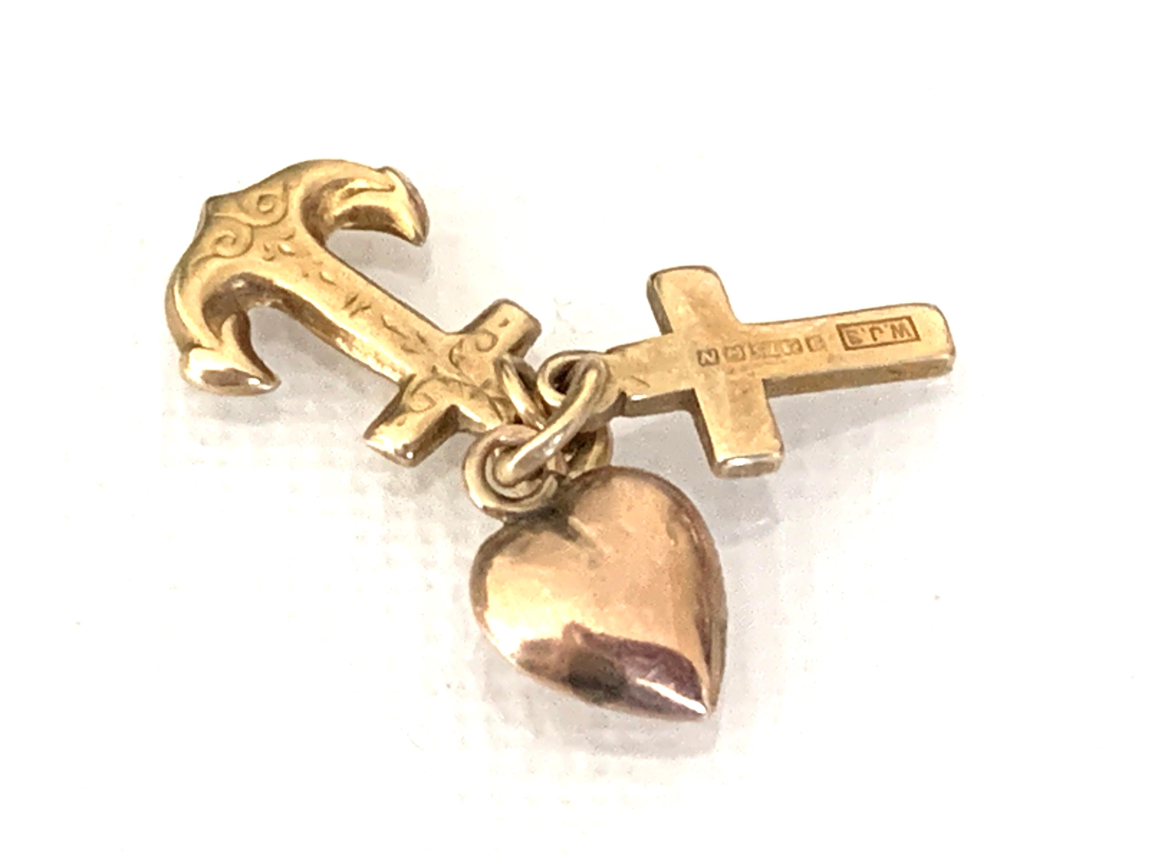 Antique 9ct Gold trio charm - Heart, Anchor & cross in vendita 1