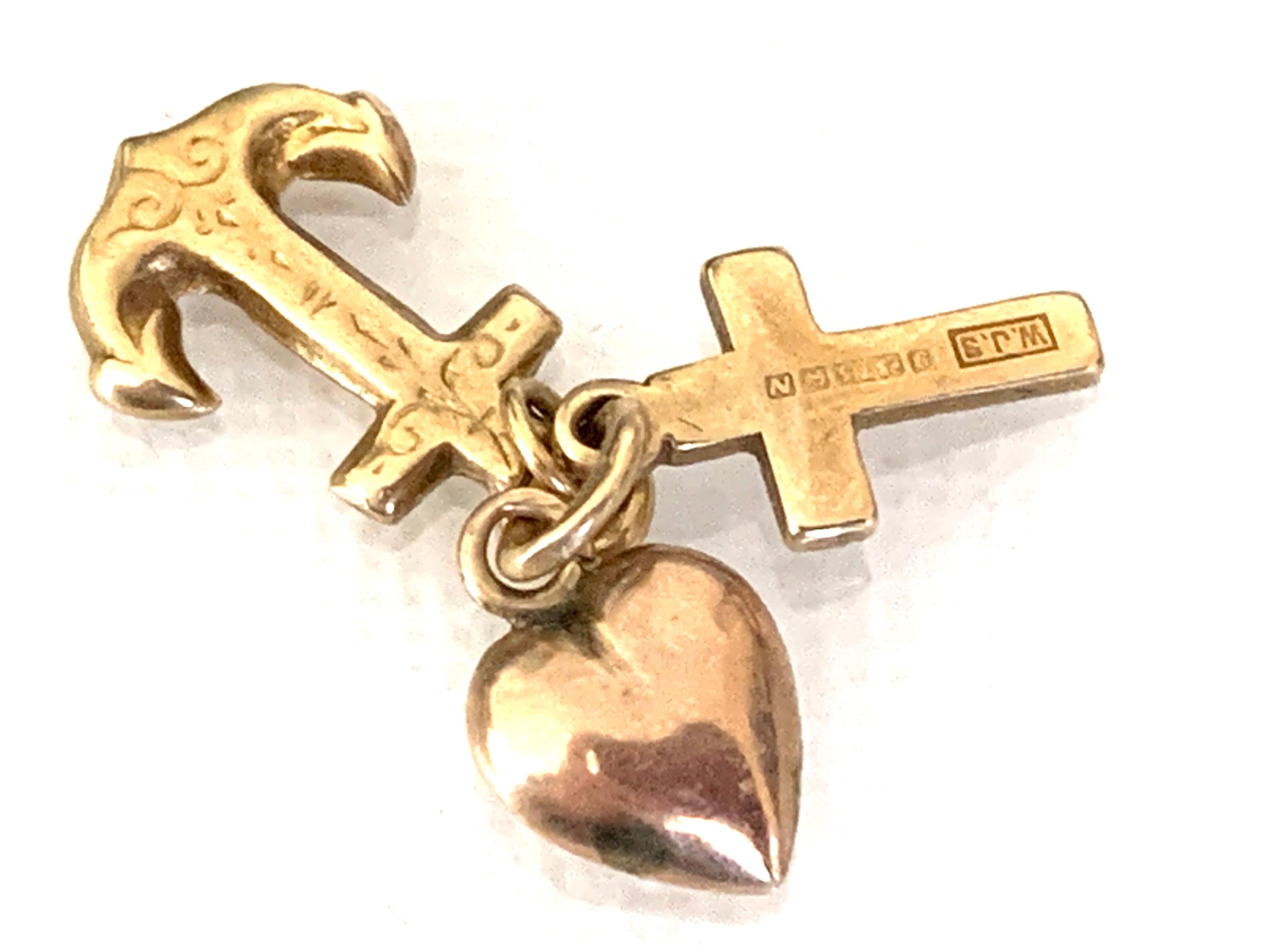 Antique 9ct Gold trio charm - Heart, Anchor & cross in vendita 2