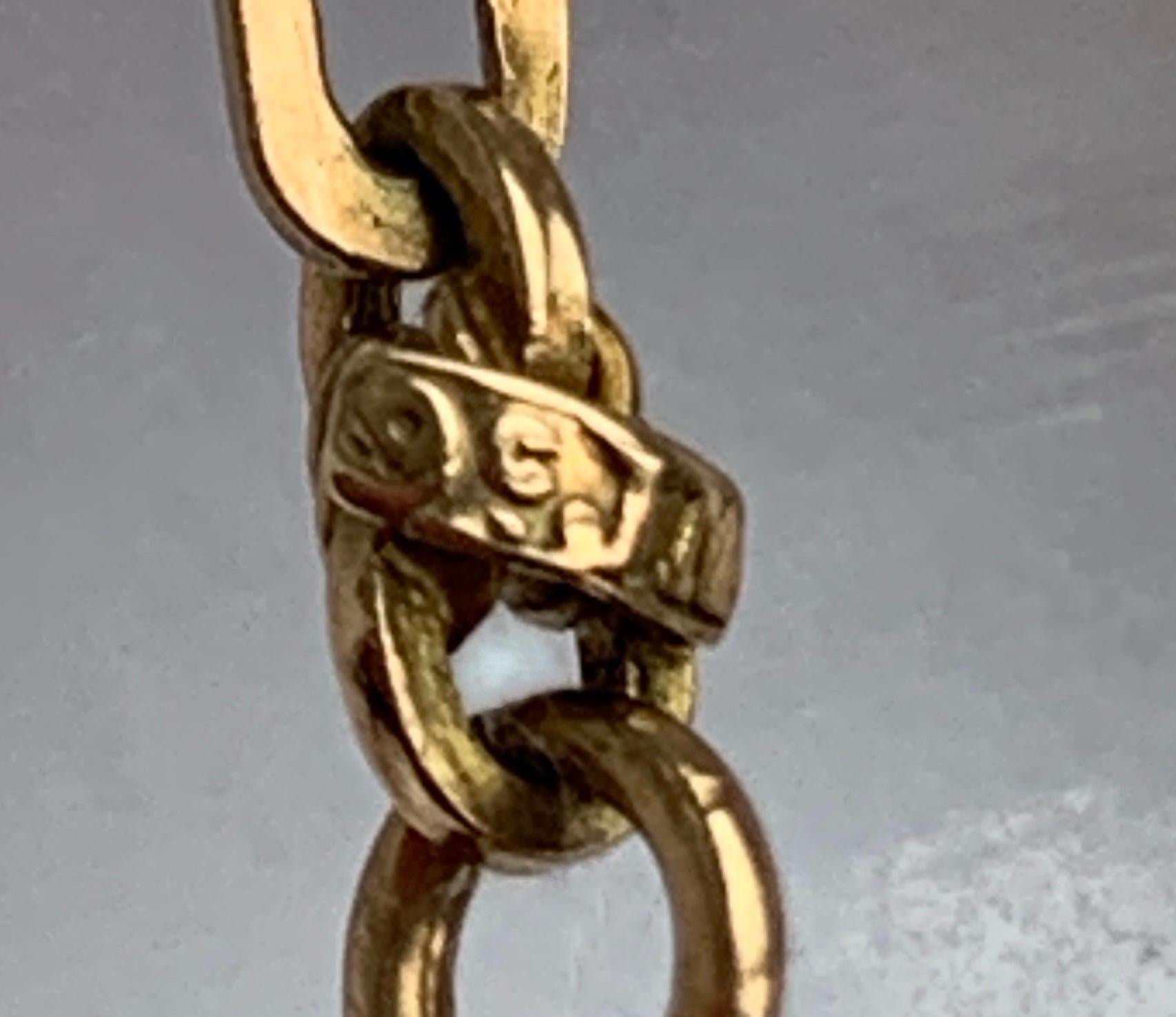 Women's or Men's Antique 9ct Gold Victorian Barrel clasp Necklace  For Sale