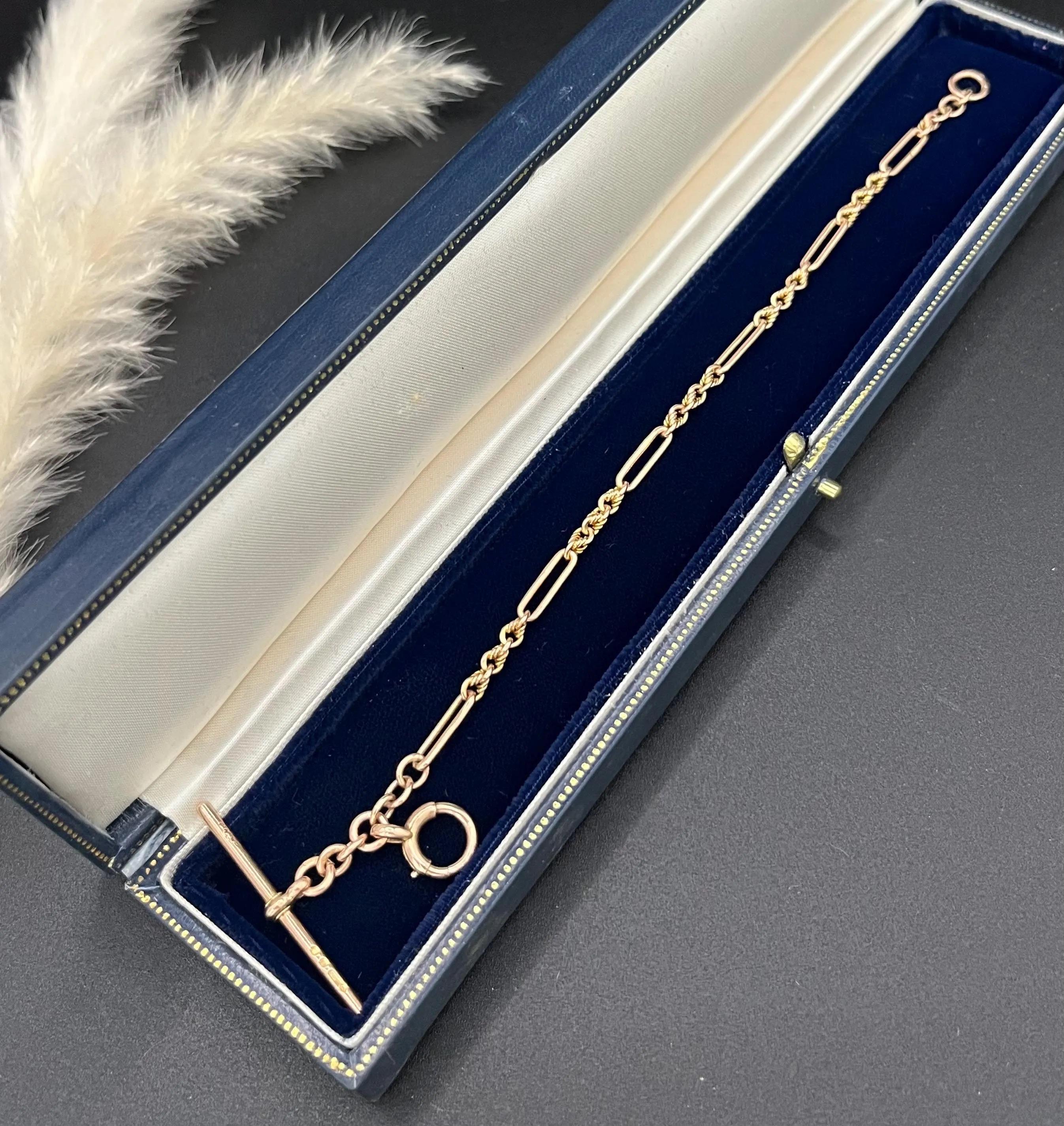 Antique 9ct Gold, Victorian Fancy Paperclip & Rope Link T-bar Bracelet For Sale 1