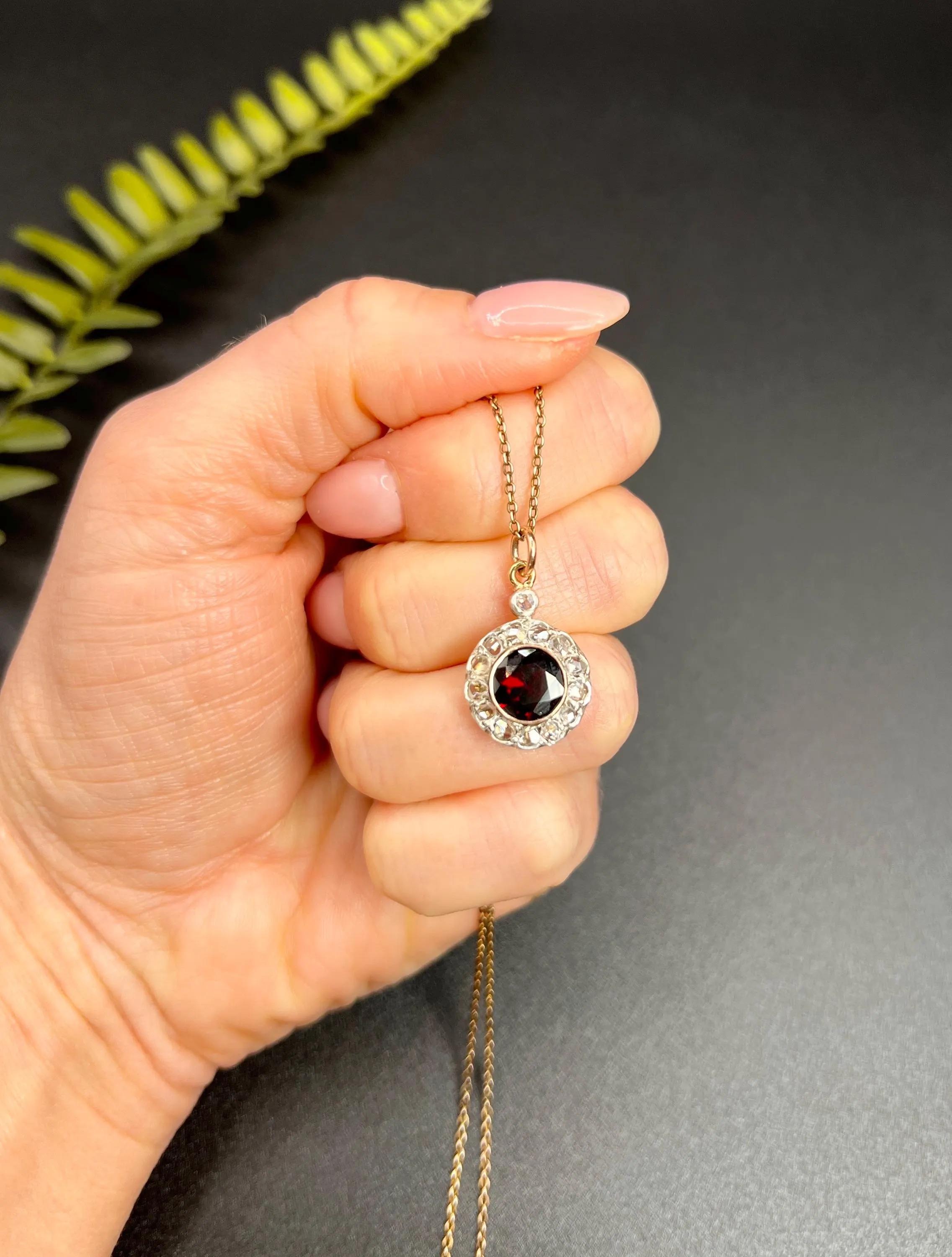 Rose Cut Antique 9ct Gold, Victorian Garnet & Diamond Floral Daisy Shaped Pendant For Sale