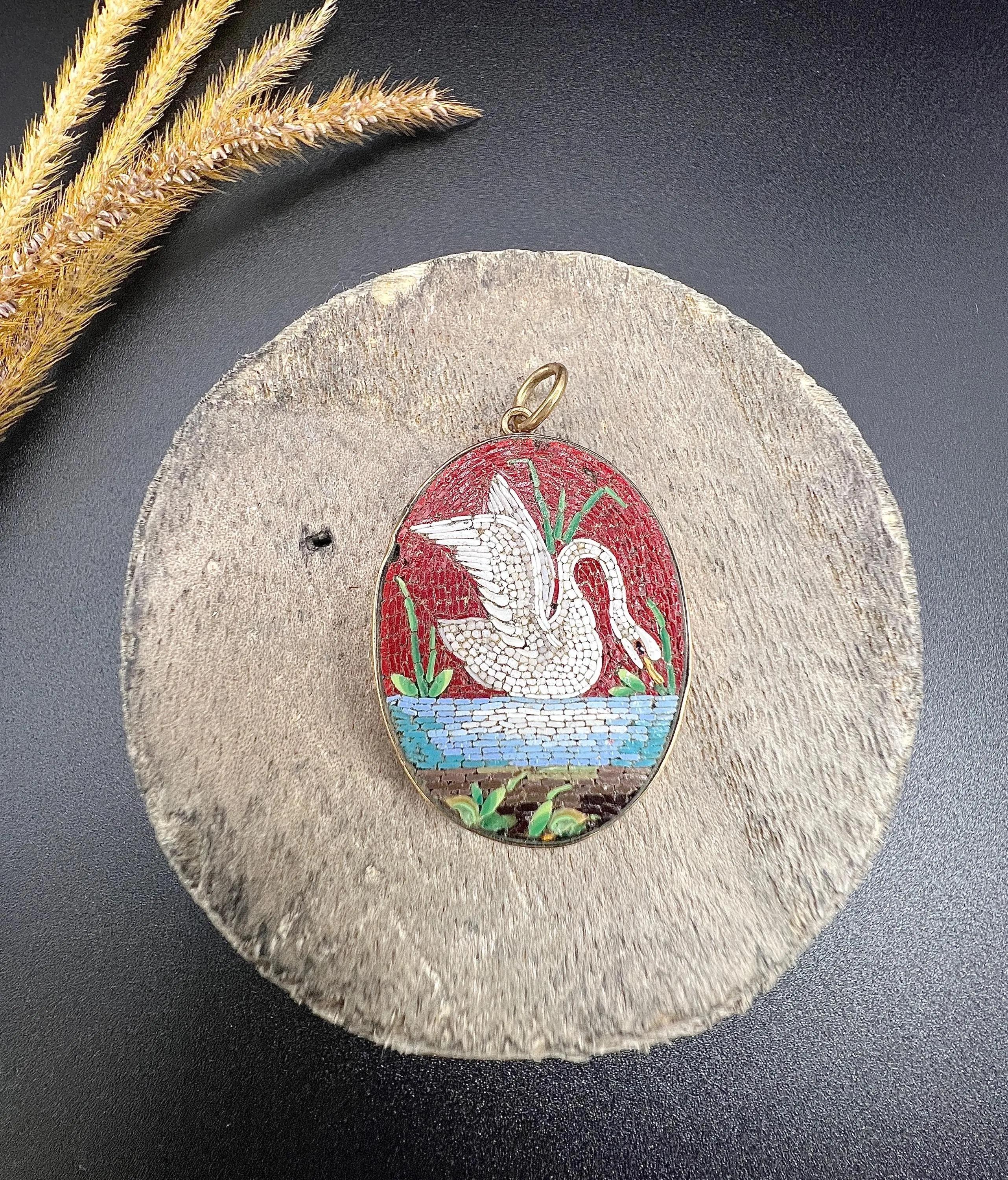 Women's or Men's Antique 9ct Gold, Victorian Micro Mosaic Swan Portrait Pendant For Sale
