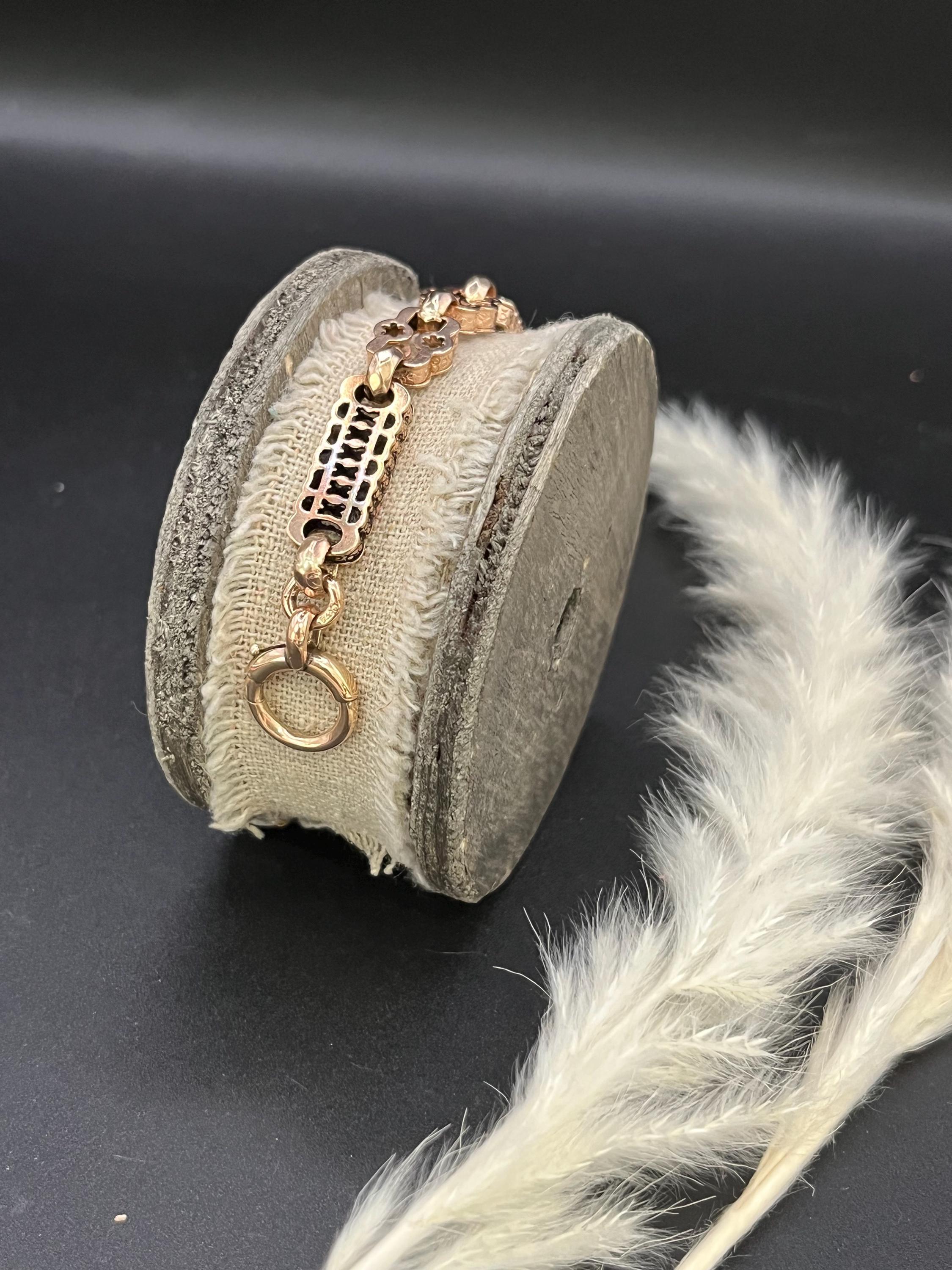Antico estensore di catena a maglie ornate in oro 9ct vittoriano con anello a bullone  Chiusura a moschettone in vendita 4