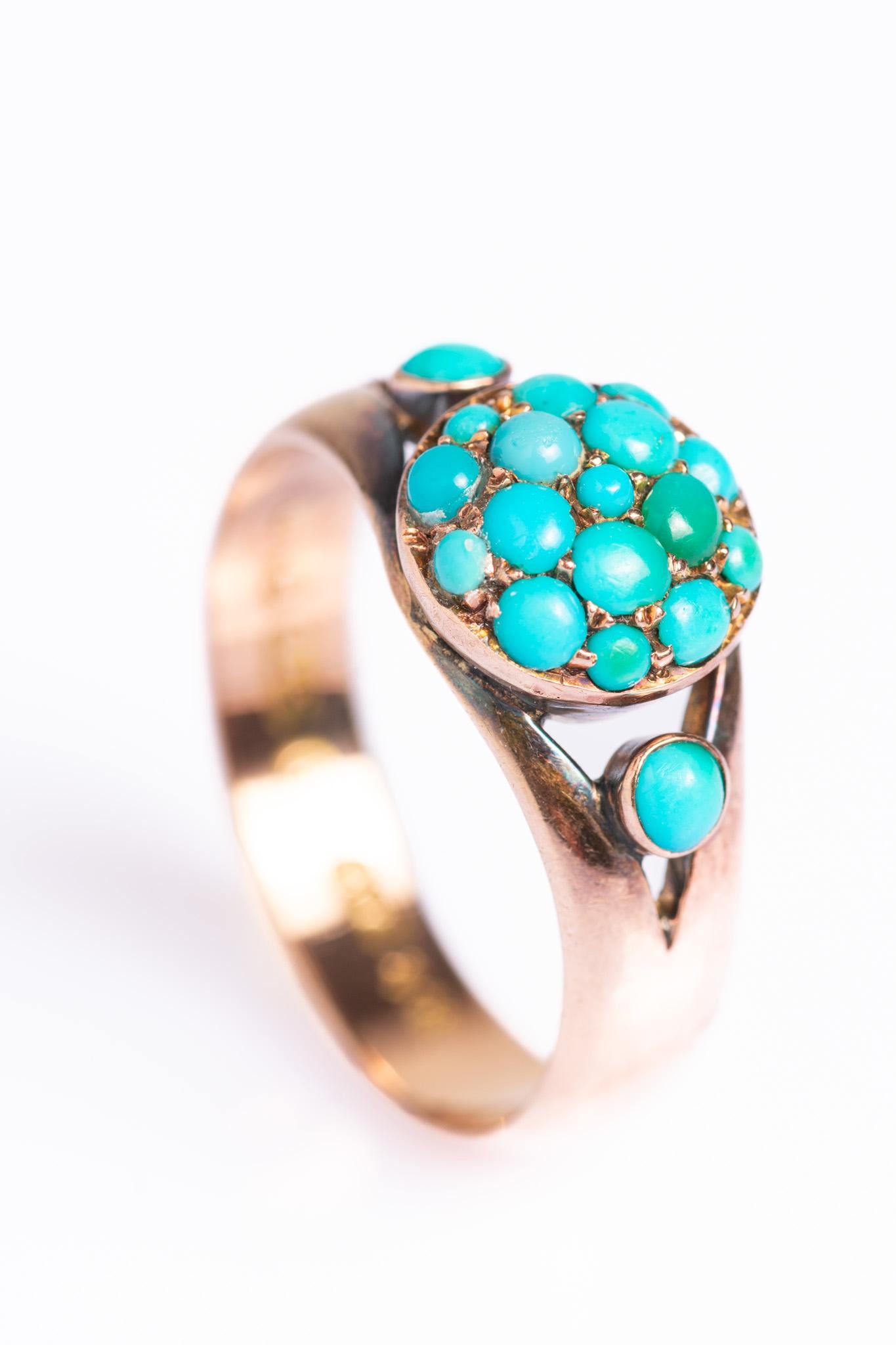 Antiker viktorianischer Türkis-Cluster-Ring aus 9 Karat Gold 7