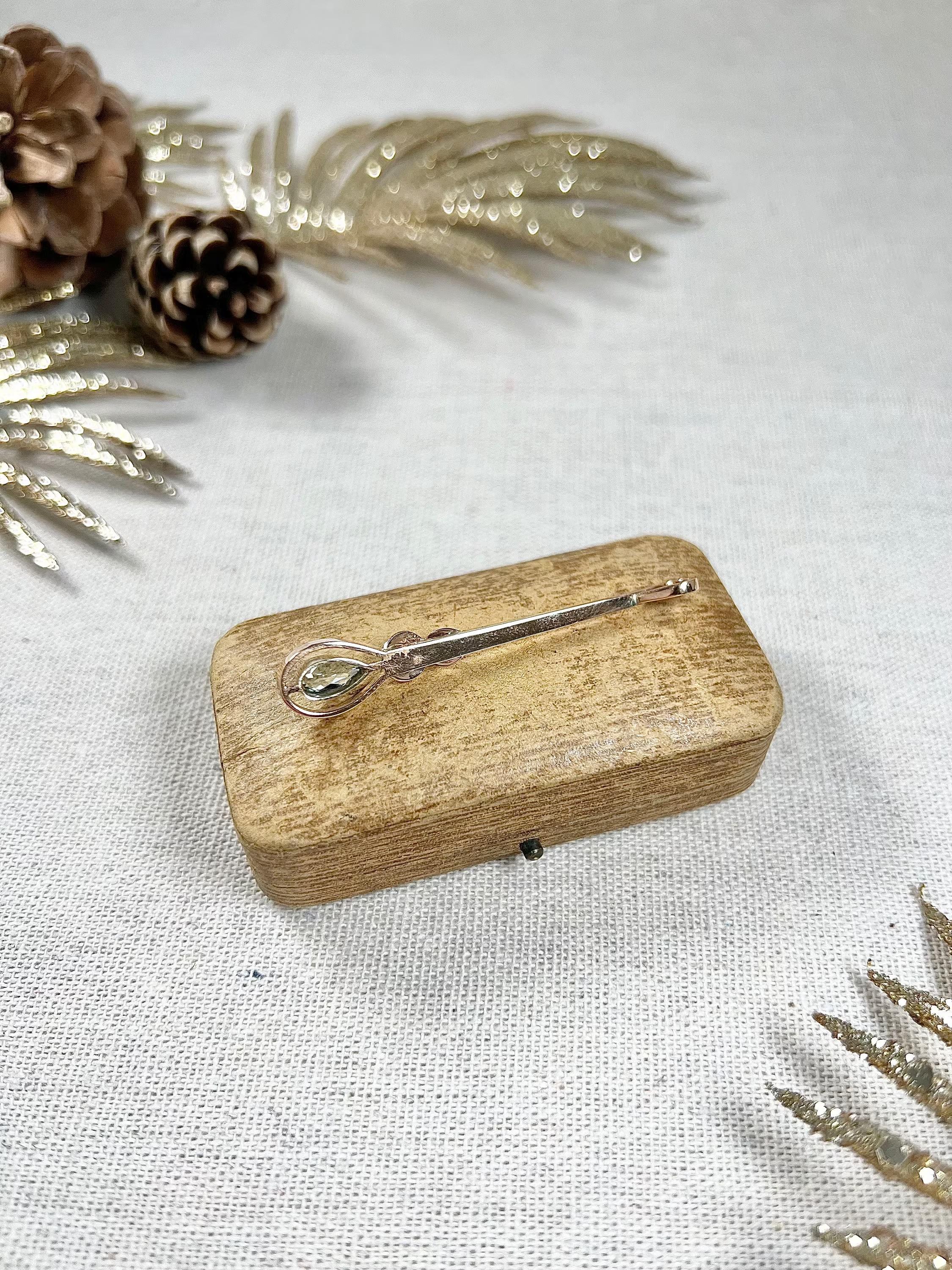 Antique 9ct Rose Gold 1920s Aquamarine Seed Pearl Pendulum Drop Pendant Necklace For Sale 1