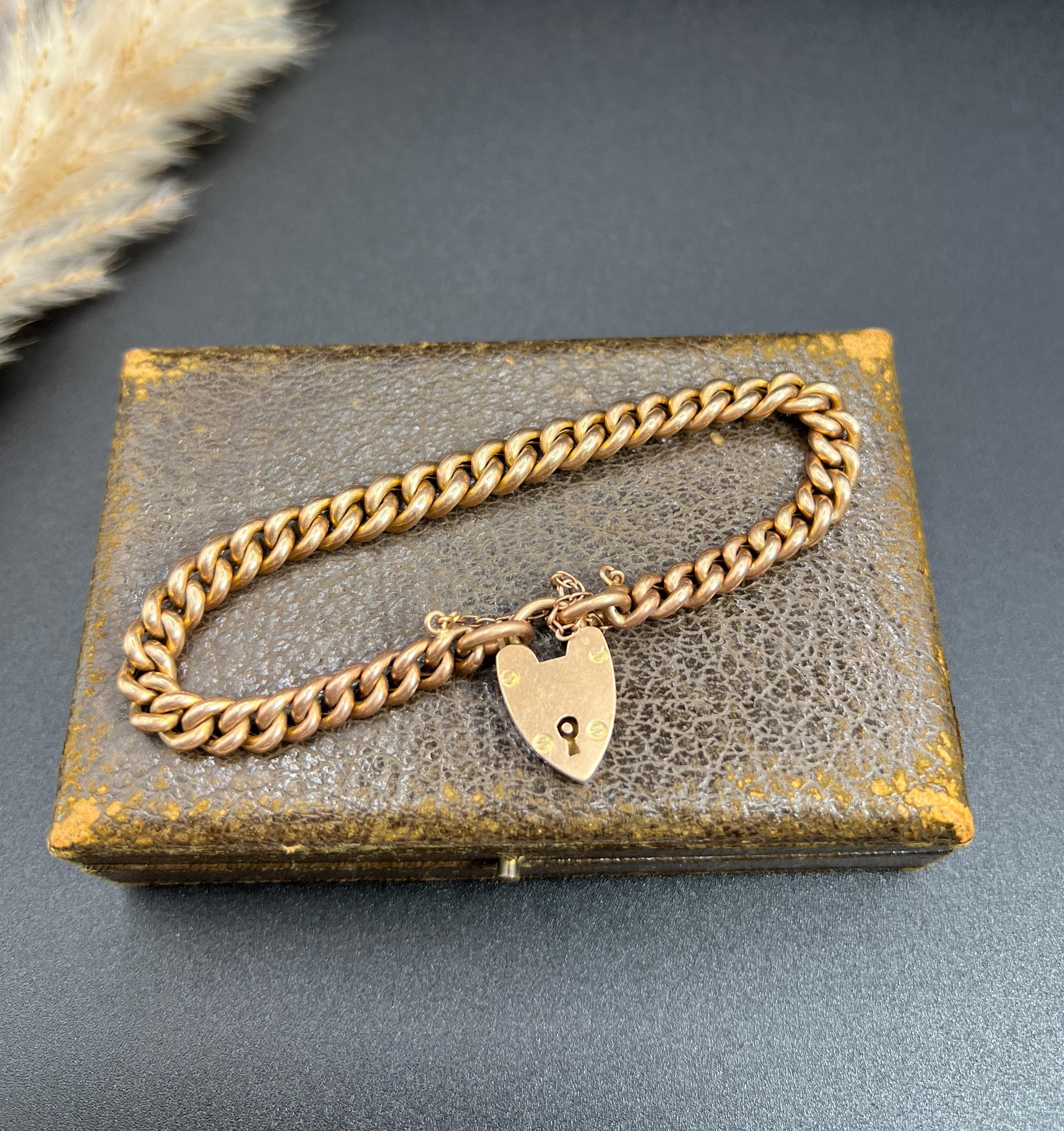Antique 9ct Rose Gold, 1920s Curb Link Bracelet with Heart Padlock Clasp For Sale 4