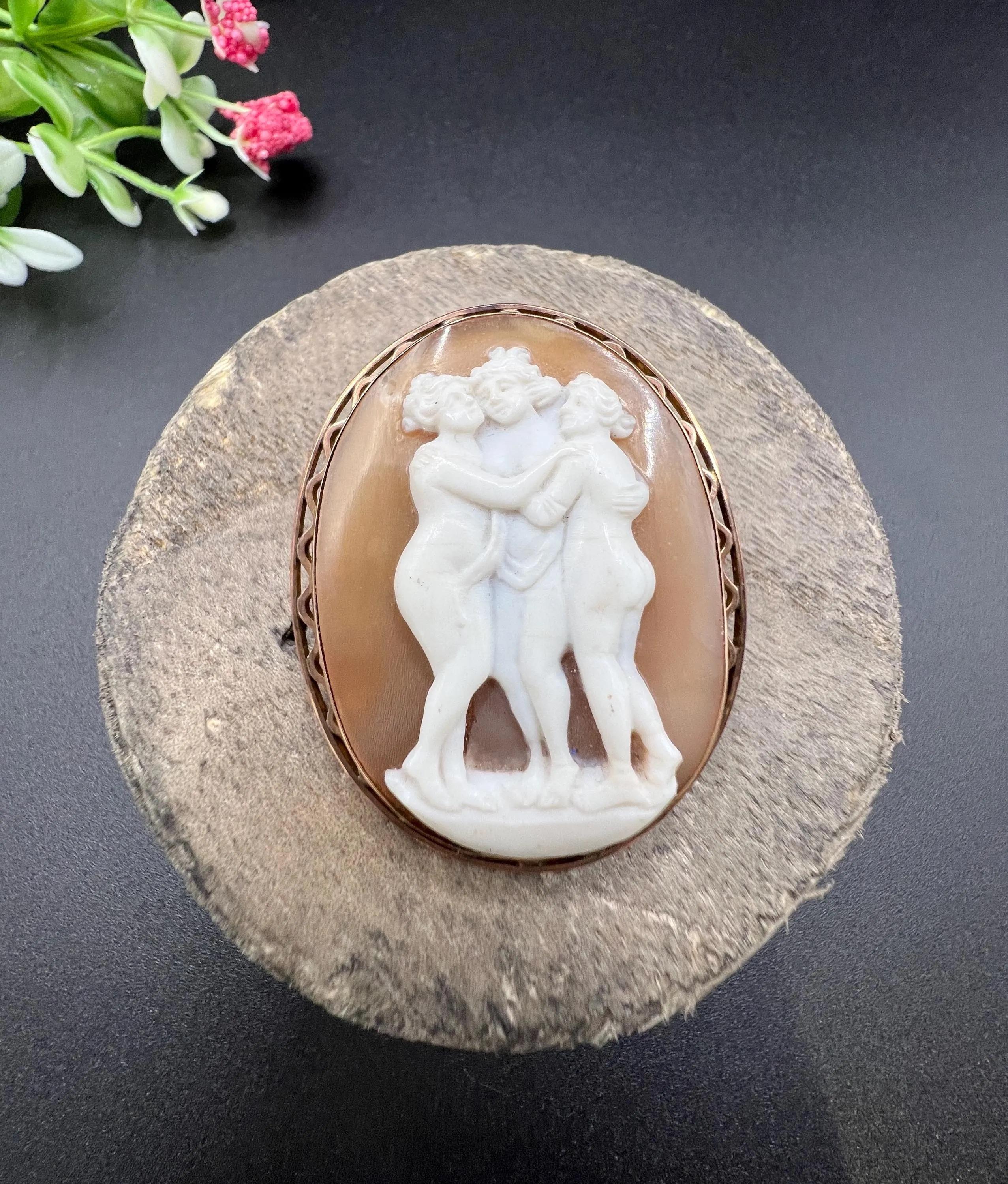 Antique 9ct Rose Gold, 1920s Three Graces Shell Cameo Portrait Brooch For Sale 1