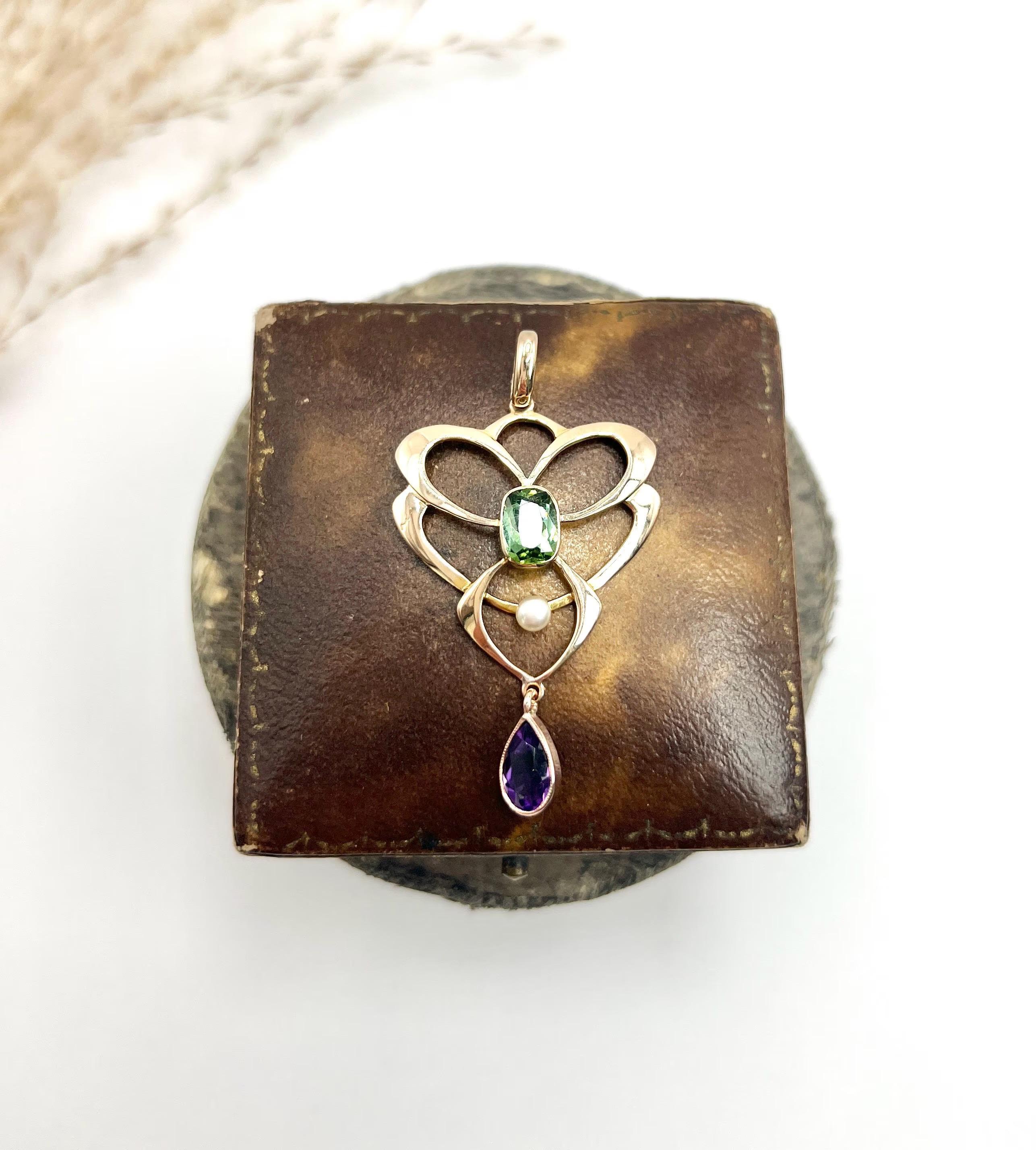 Antico ciondolo Suffragette in oro rosa 9ct, 1920, tormalina, ametista e perla in vendita 1