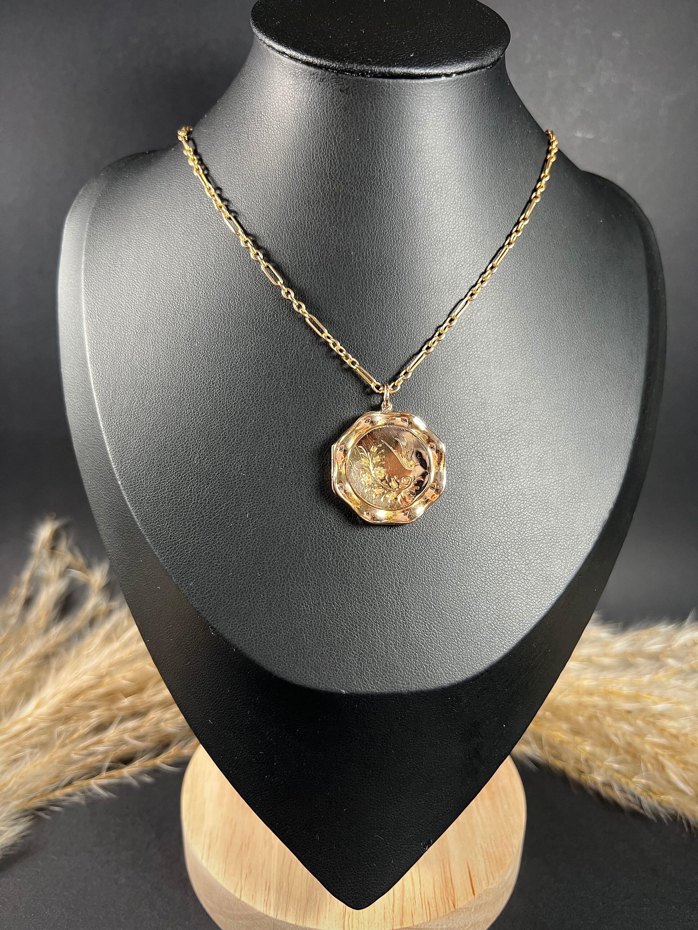 Antique 9ct Rose Gold Back & Front Edwardian Round Swallow Locket 7