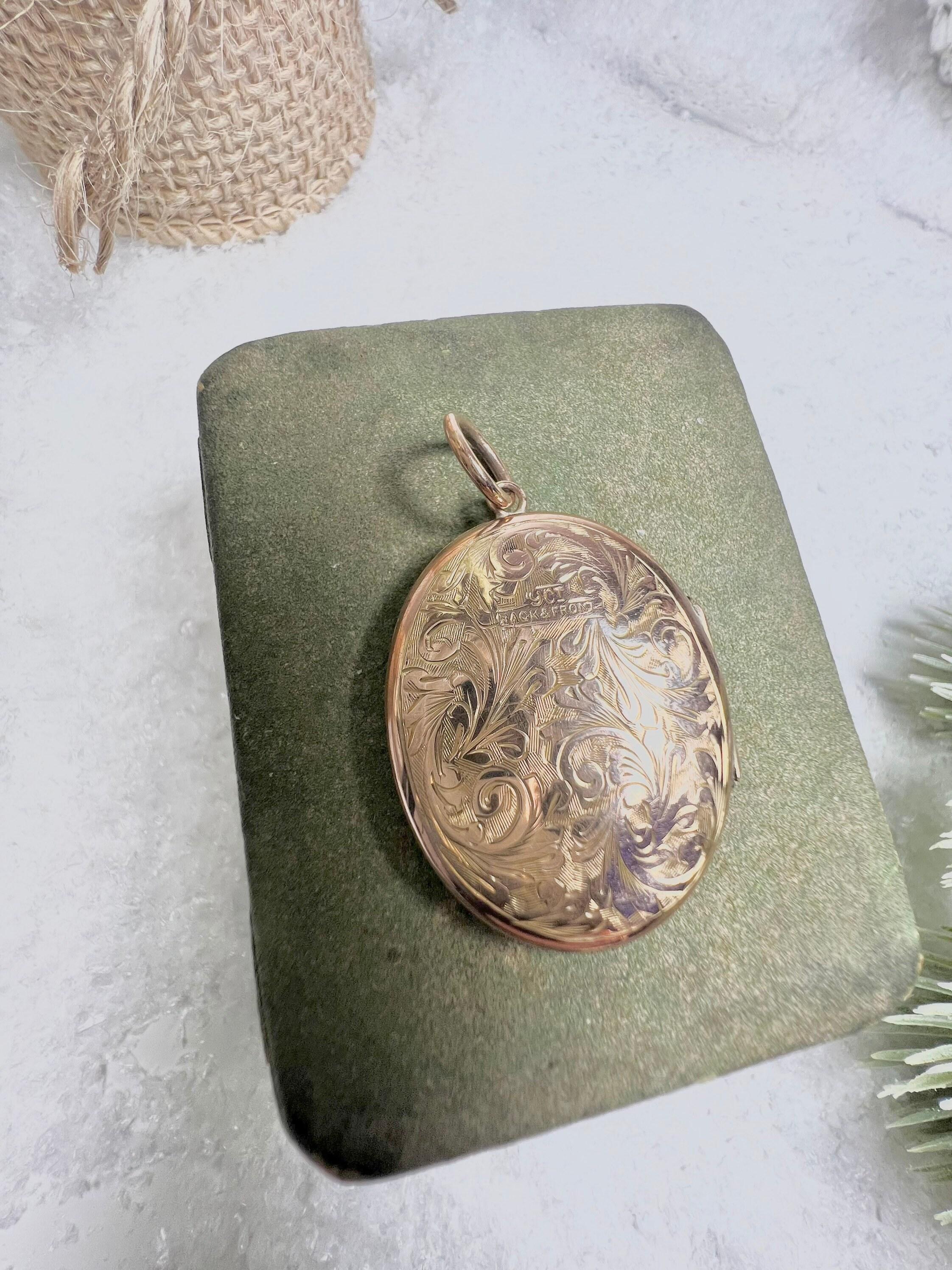 Antike 9ct Rose Gold zurück & Front Victorian Oval Herz Medaillon für Damen oder Herren im Angebot