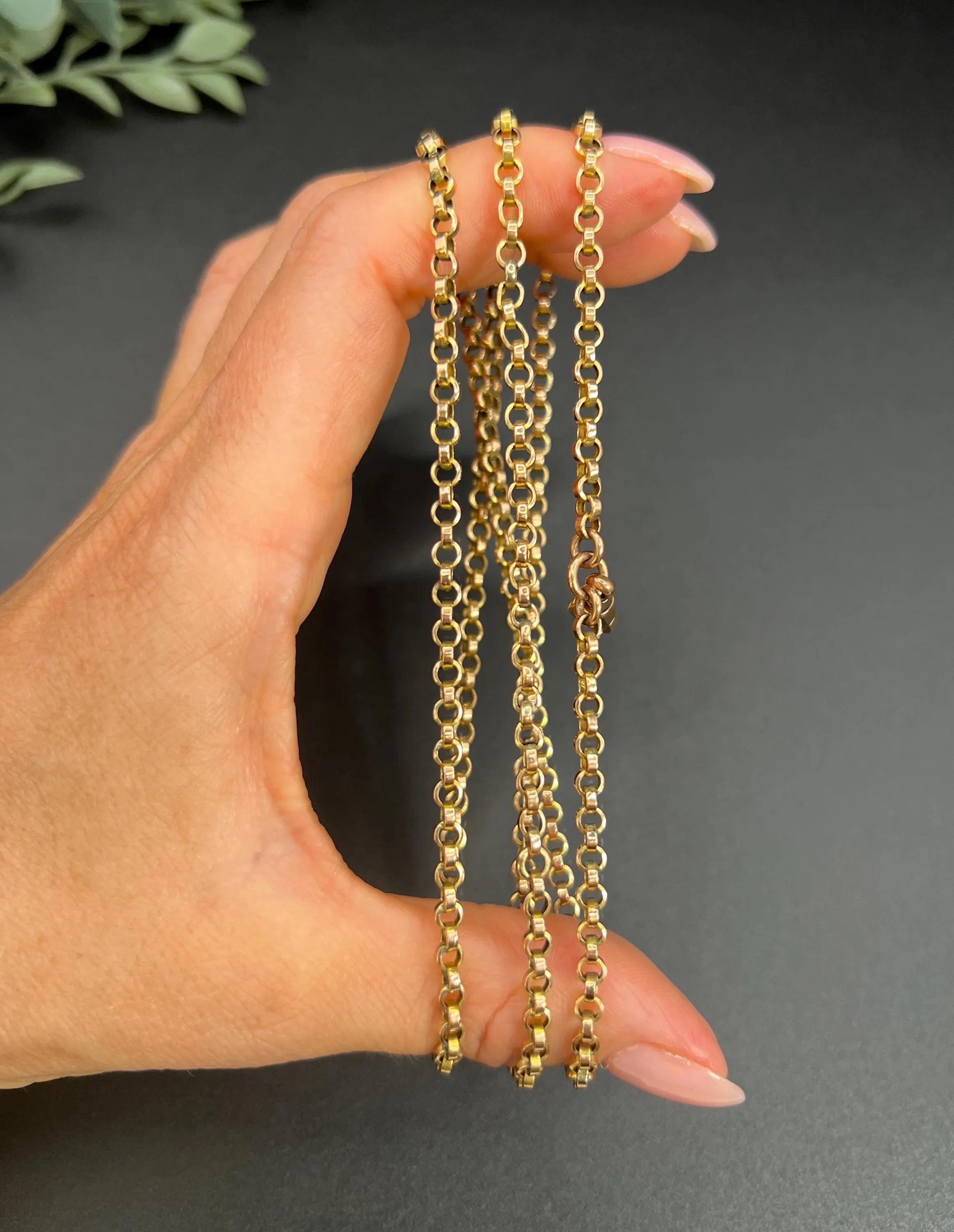 Femenino o masculino Antiguo oro rosa de 9 ct, Edwardian 31 pulgadas de largo Rolo cadena de eslabones con cierre giratorio en venta