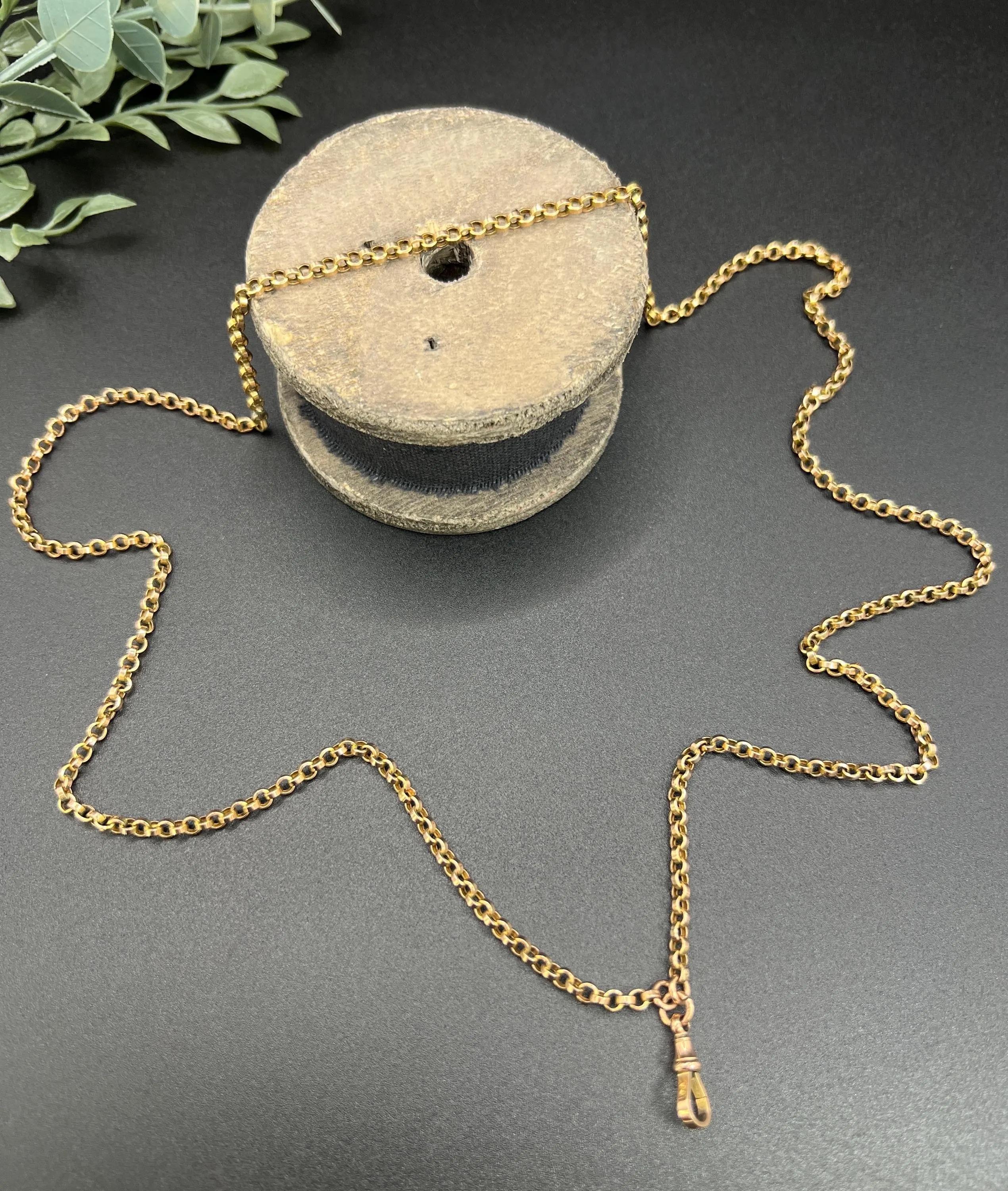 Antiguo oro rosa de 9 ct, Edwardian 31 pulgadas de largo Rolo cadena de eslabones con cierre giratorio en venta 1
