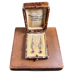 Boucles d'oreilles pendantes anciennes en or rose 9 carats, grenat almandin édouardien et perles de rocaille