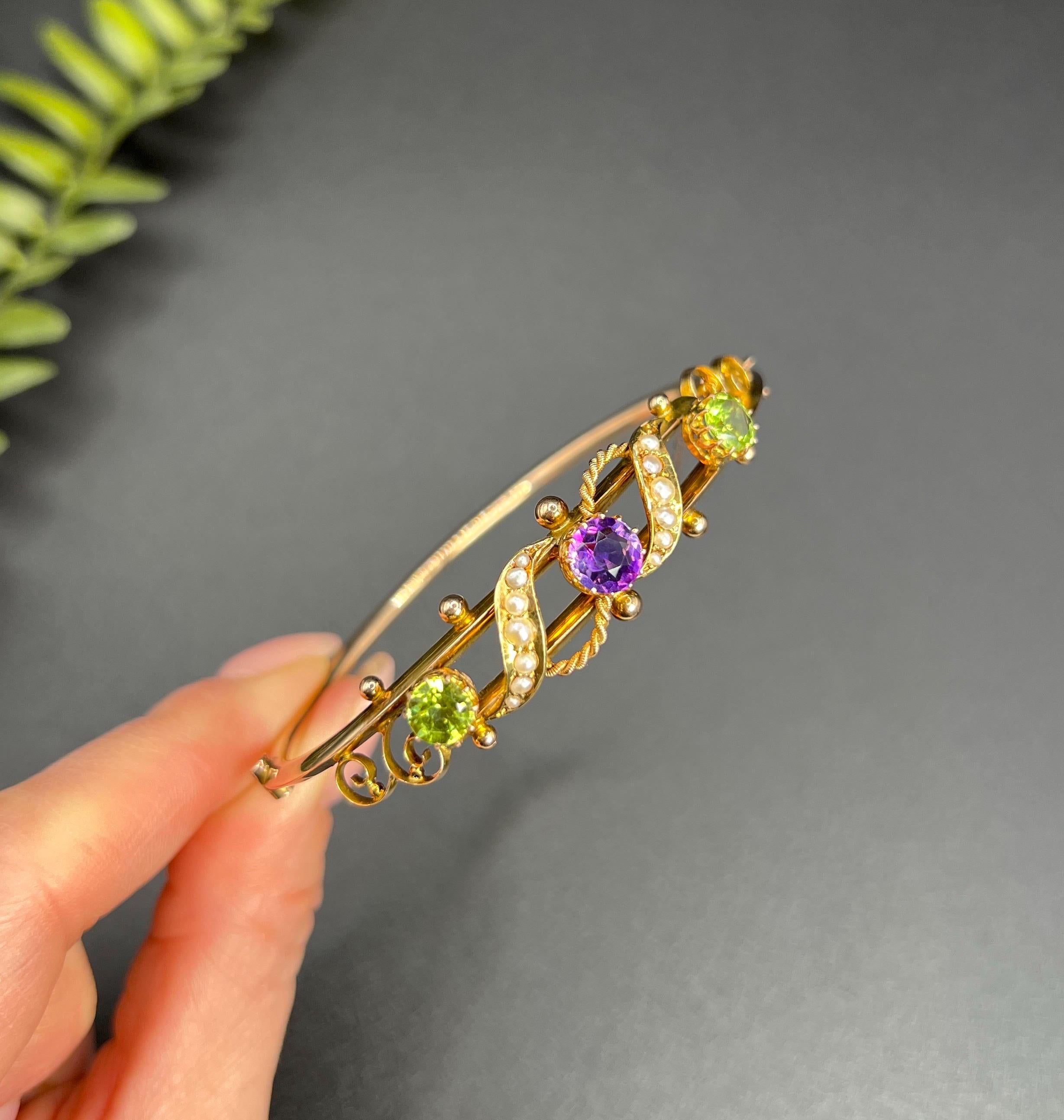 Bracciale antico in oro rosa 9ct, ametista, peridoto e perle di Edwardian Suffragette 5