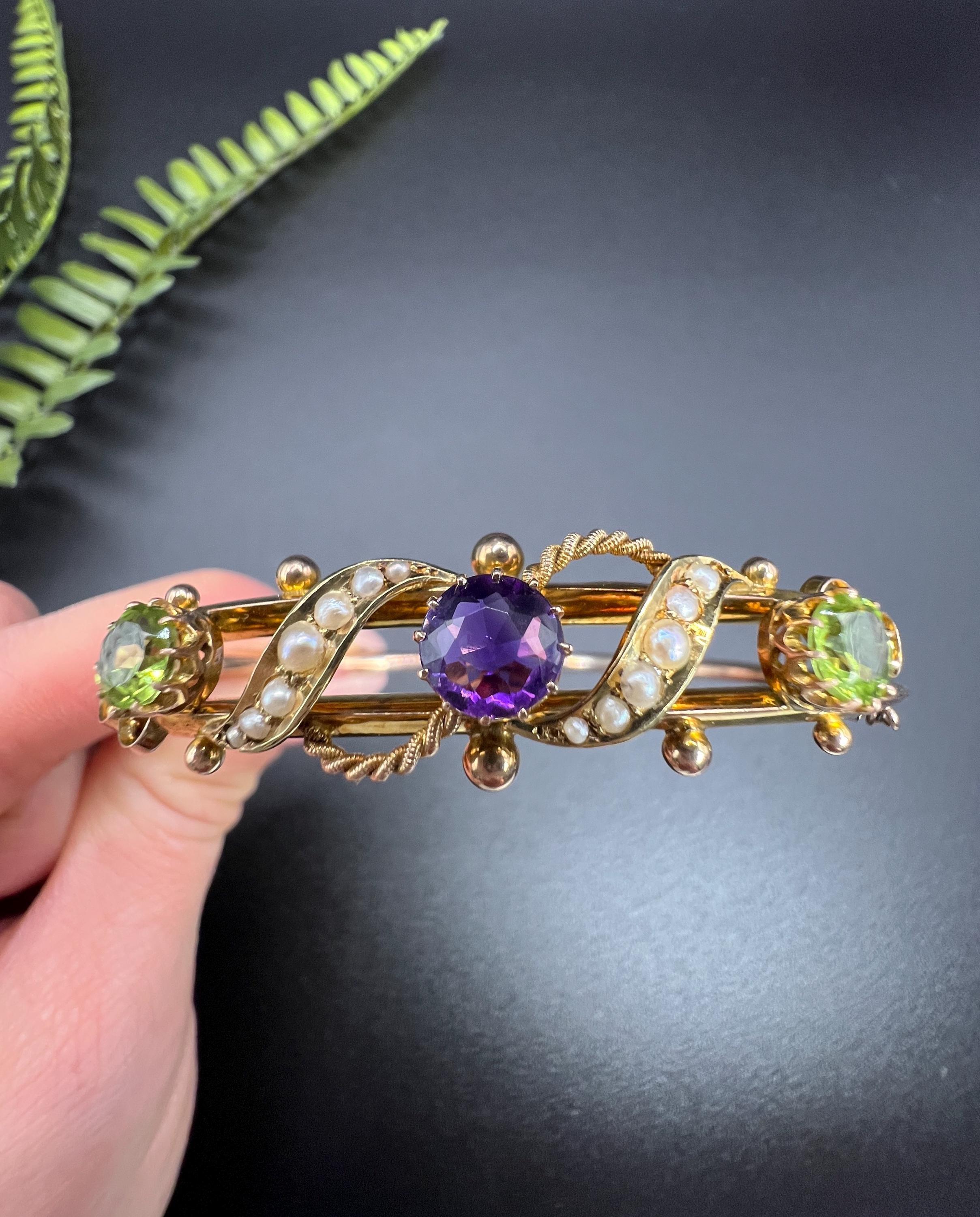 Bracciale antico in oro rosa 9ct, ametista, peridoto e perle di Edwardian Suffragette 3