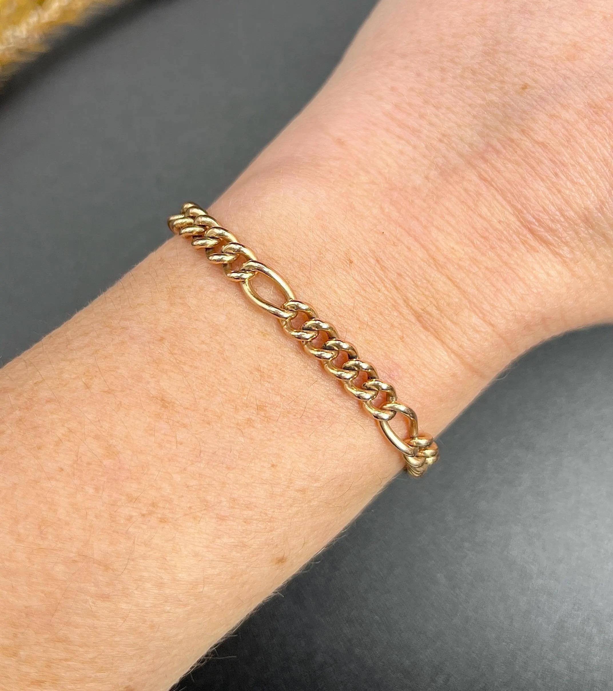 Antique 9ct Rose Gold, Edwardian Figaro Link Bracelet with Swivel Clasp For Sale 5