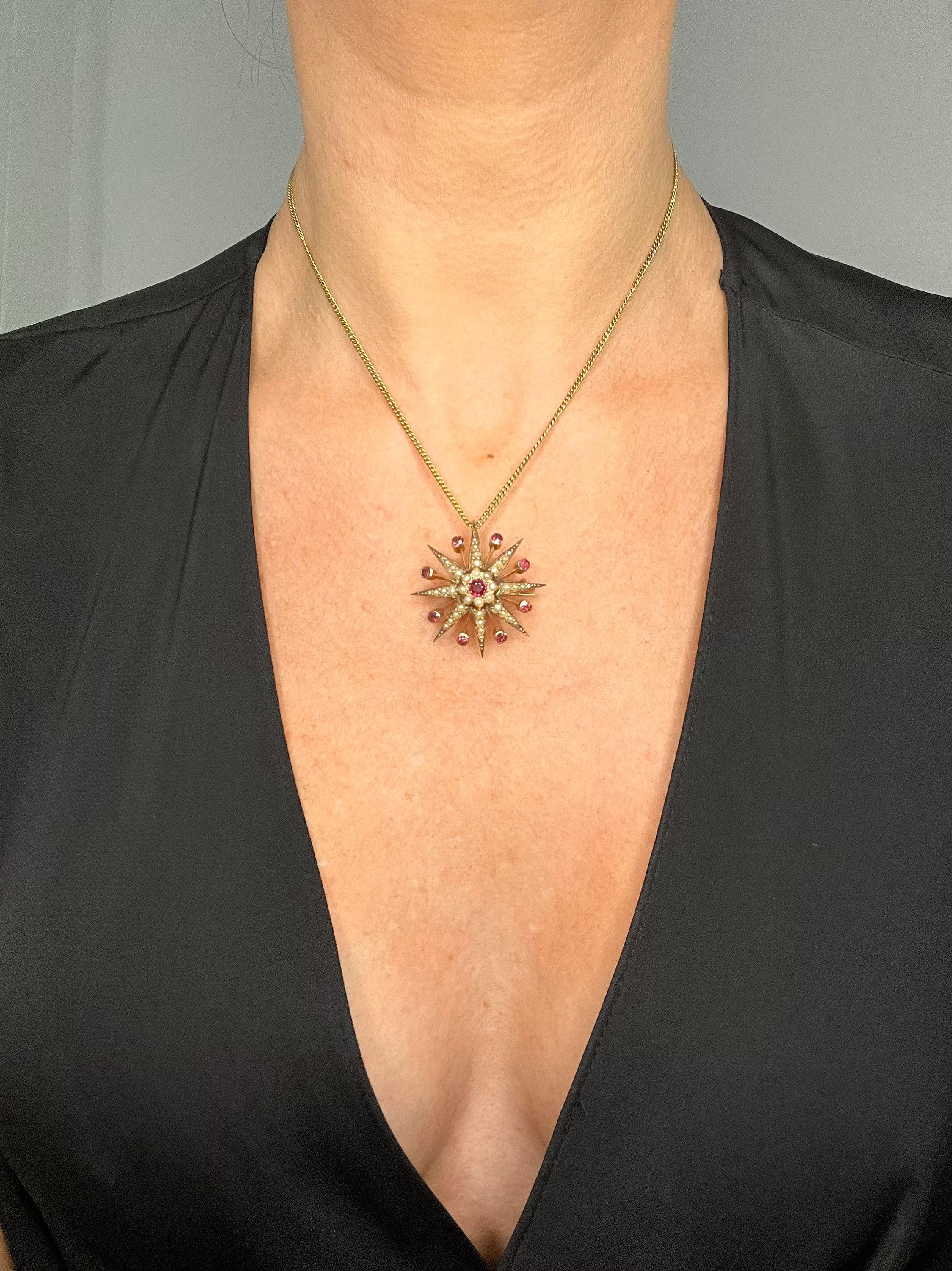 Antique 9ct Rose Gold, Edwardian Garnet & Pearl Star Brooch/Pendant For Sale 5