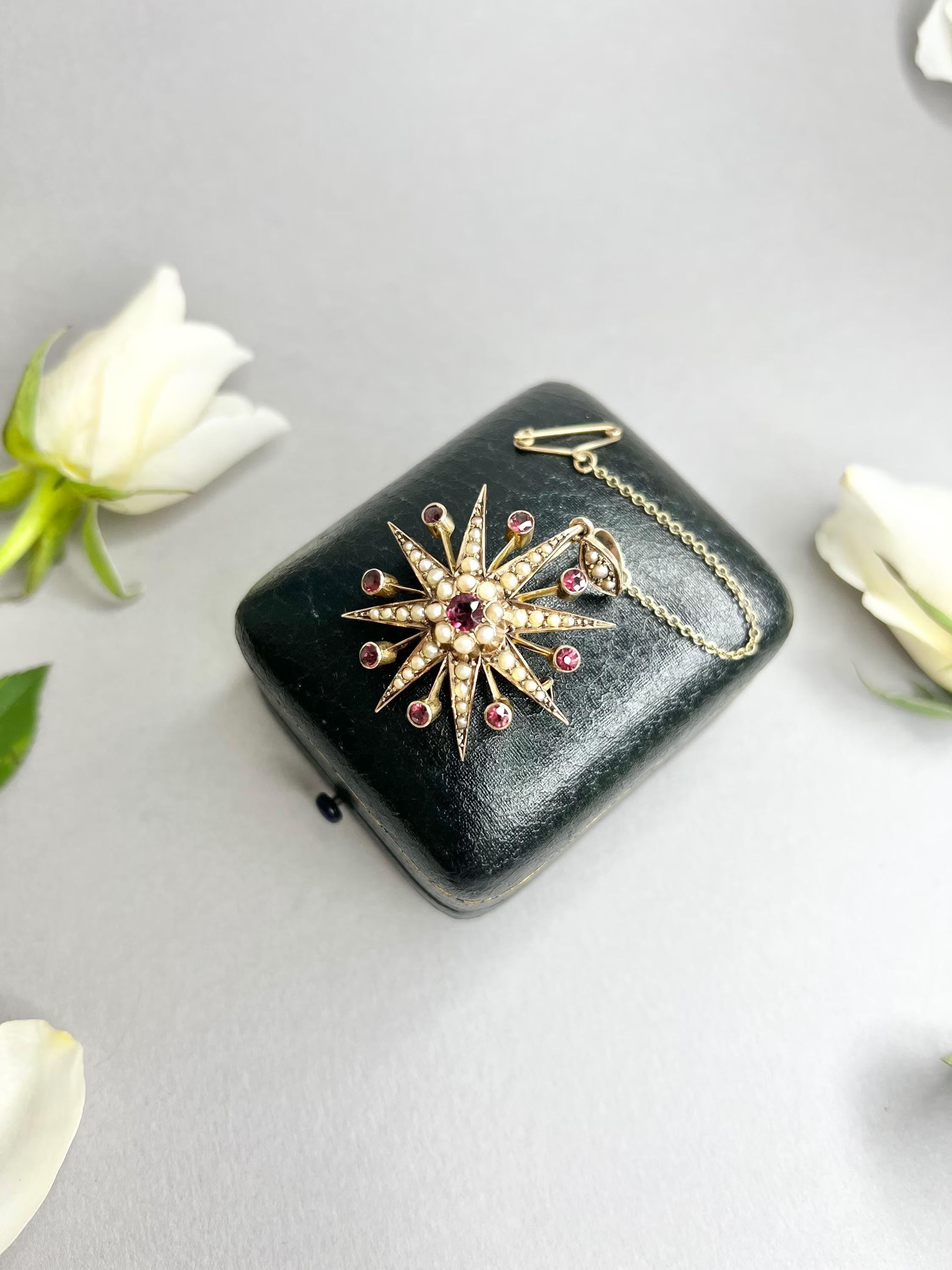 Women's or Men's Antique 9ct Rose Gold, Edwardian Garnet & Pearl Star Brooch/Pendant For Sale