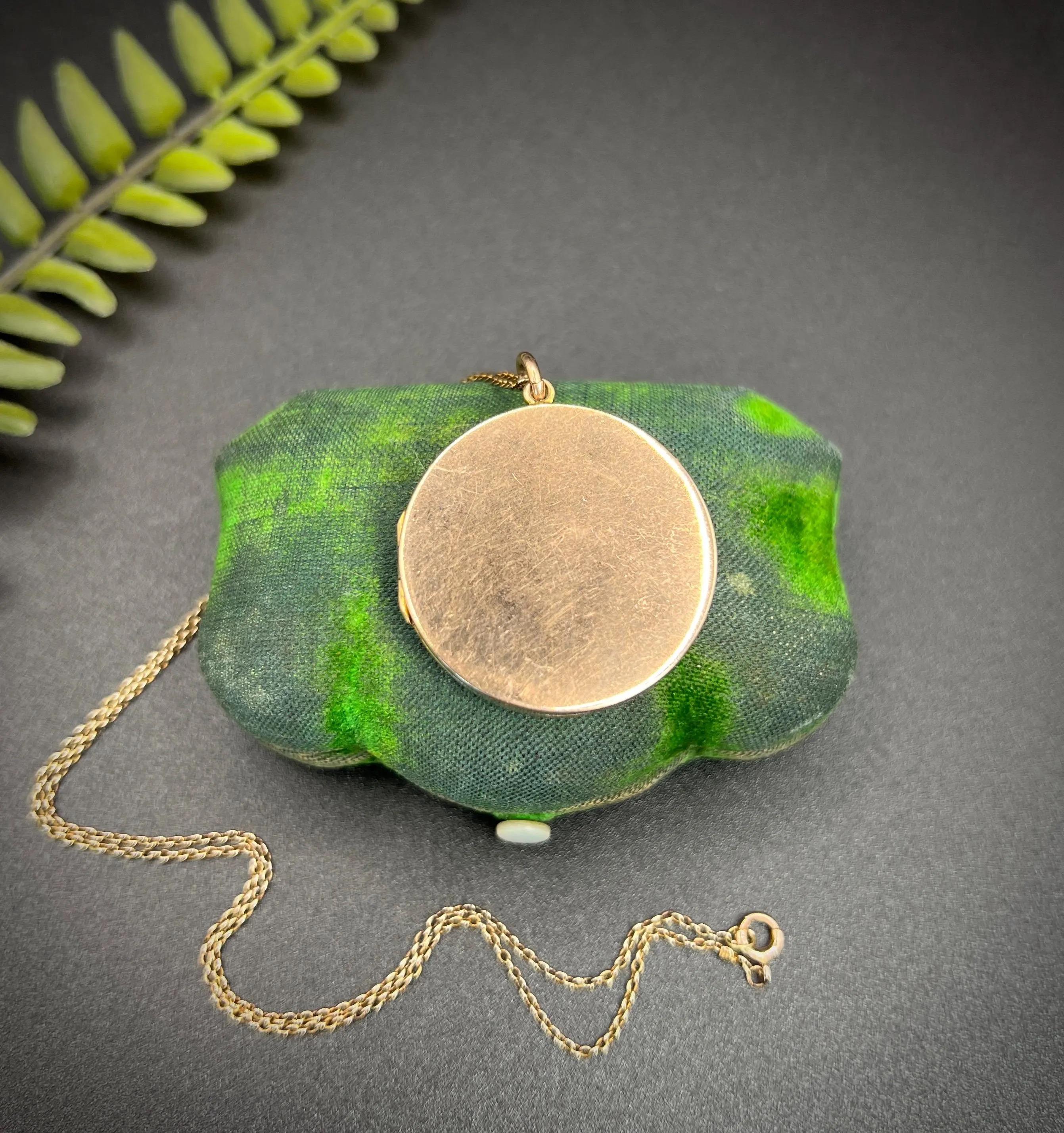da uomo o donna Antico medaglione rotondo di grandi dimensioni in oro rosa 9ct, con marchio Birmingham 1908, di epoca edoardiana in vendita
