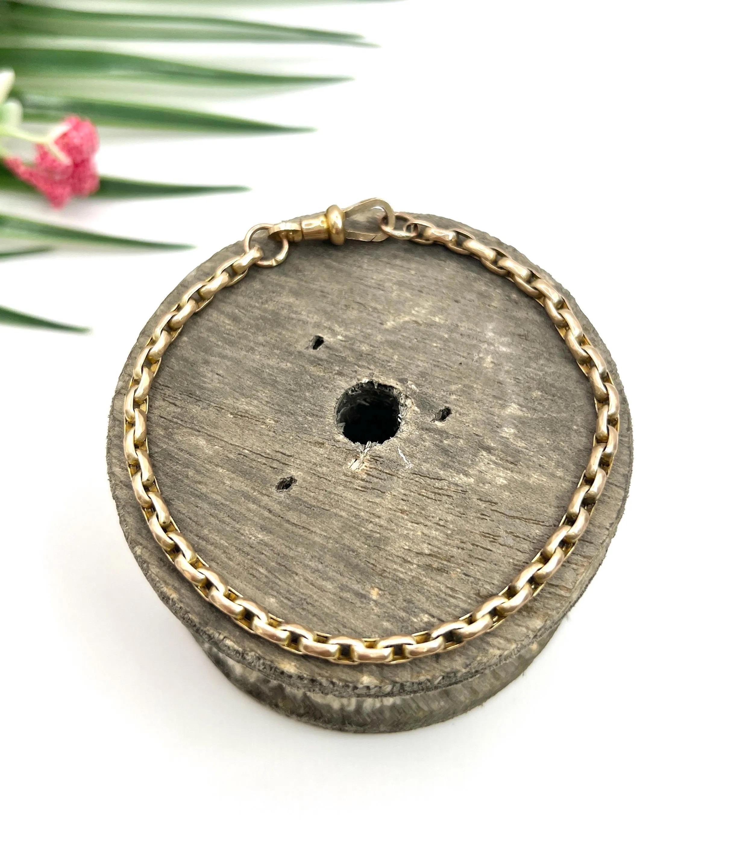Antico bracciale Belcher ovale sfaccettato in oro rosa 9ct, edoardiano, con chiusura a girello In condizioni buone in vendita a Brighton, GB