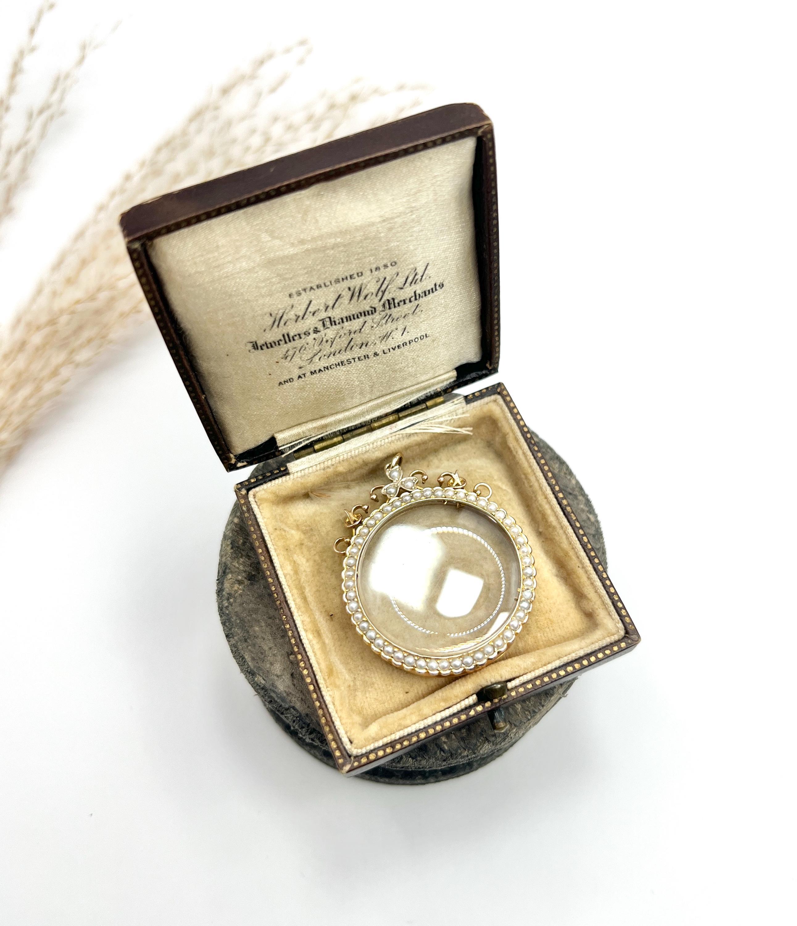 Round Cut Antique 9ct Rose Gold, Edwardian Seed Pearl Glass Locket Pendant For Sale