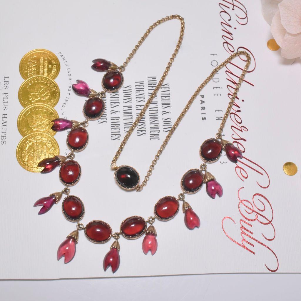 Women's or Men's Antique 9ct Rose Gold Garnet Demi-Parure Fringe Necklace And Earrings Circa 1900 For Sale