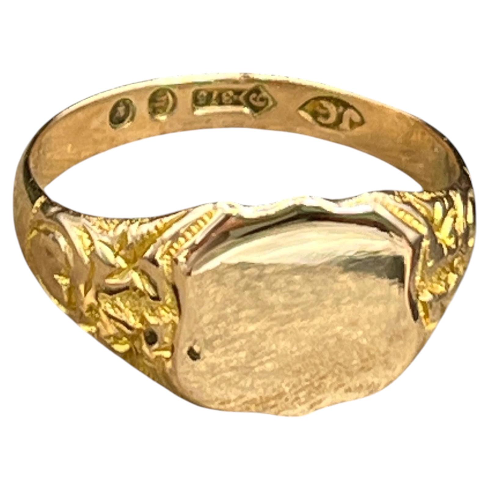 Antique 9ct Rose Gold, Shield Shaped Signet Ring Hallmarked London 1925