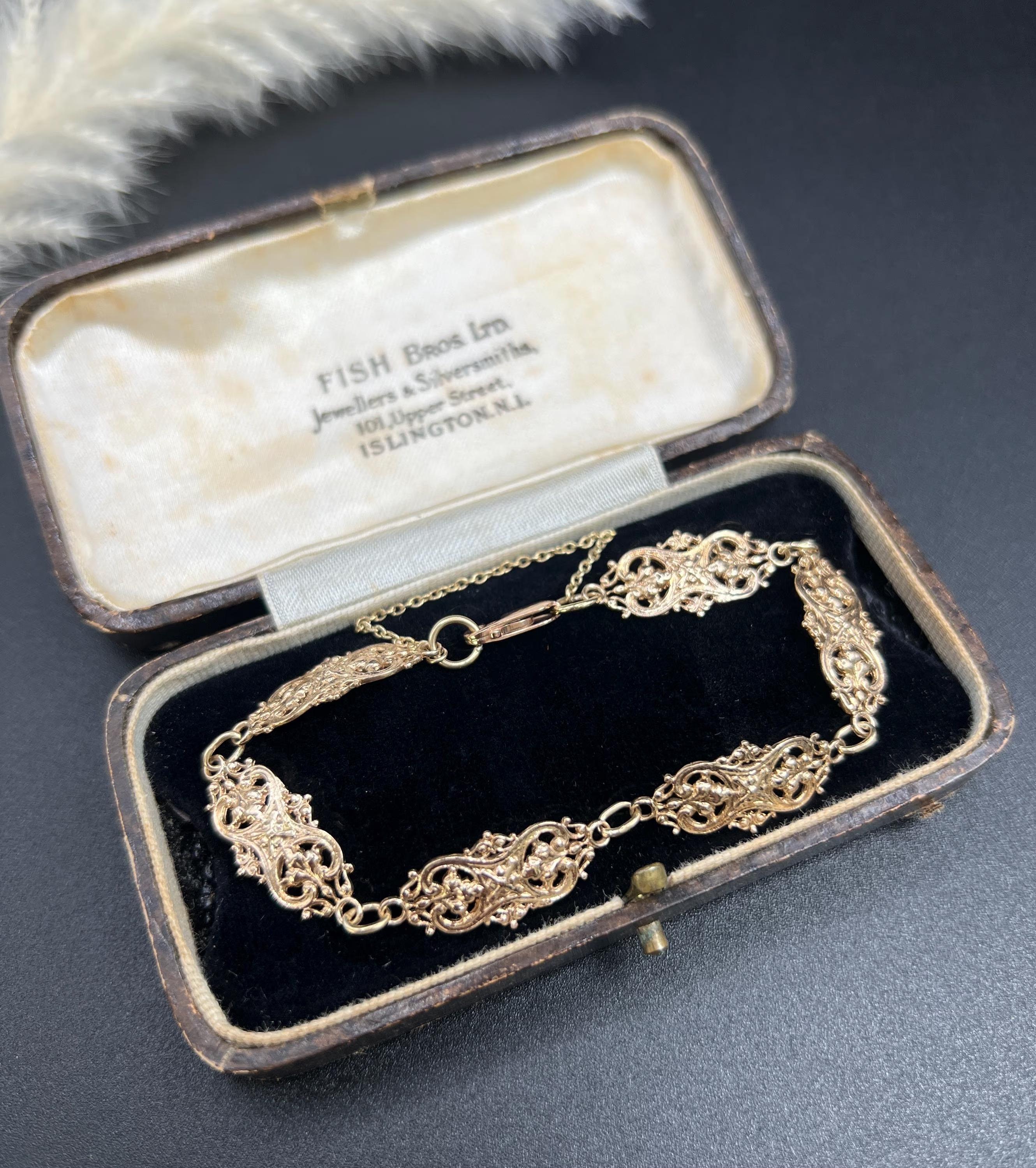 Bracciale antico con timbro in oro rosa 9ct, Art Nouveau, ornato e con maglie fantasia in vendita 2
