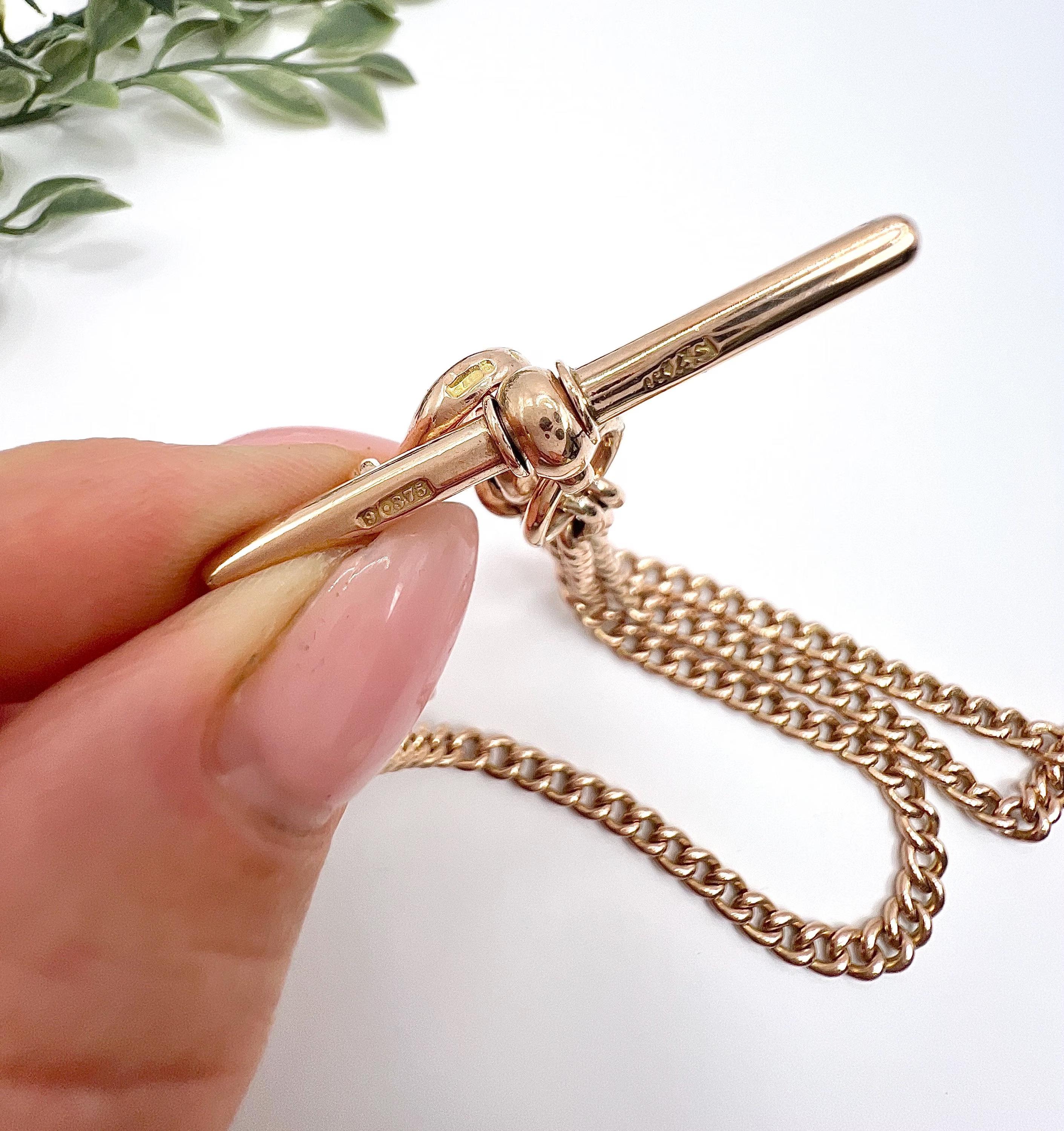 Antique 9ct Rose Gold Stamped, Edwardian 17 1/2 Inch Curb Link Albert Chain For Sale 4