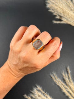 Antique 9ct Two Gold Edwardian Carved Glass Seal Signet Ring