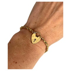 Antique 9ct Yellow Fancy Link Gold Bracelet with Heart Padlock