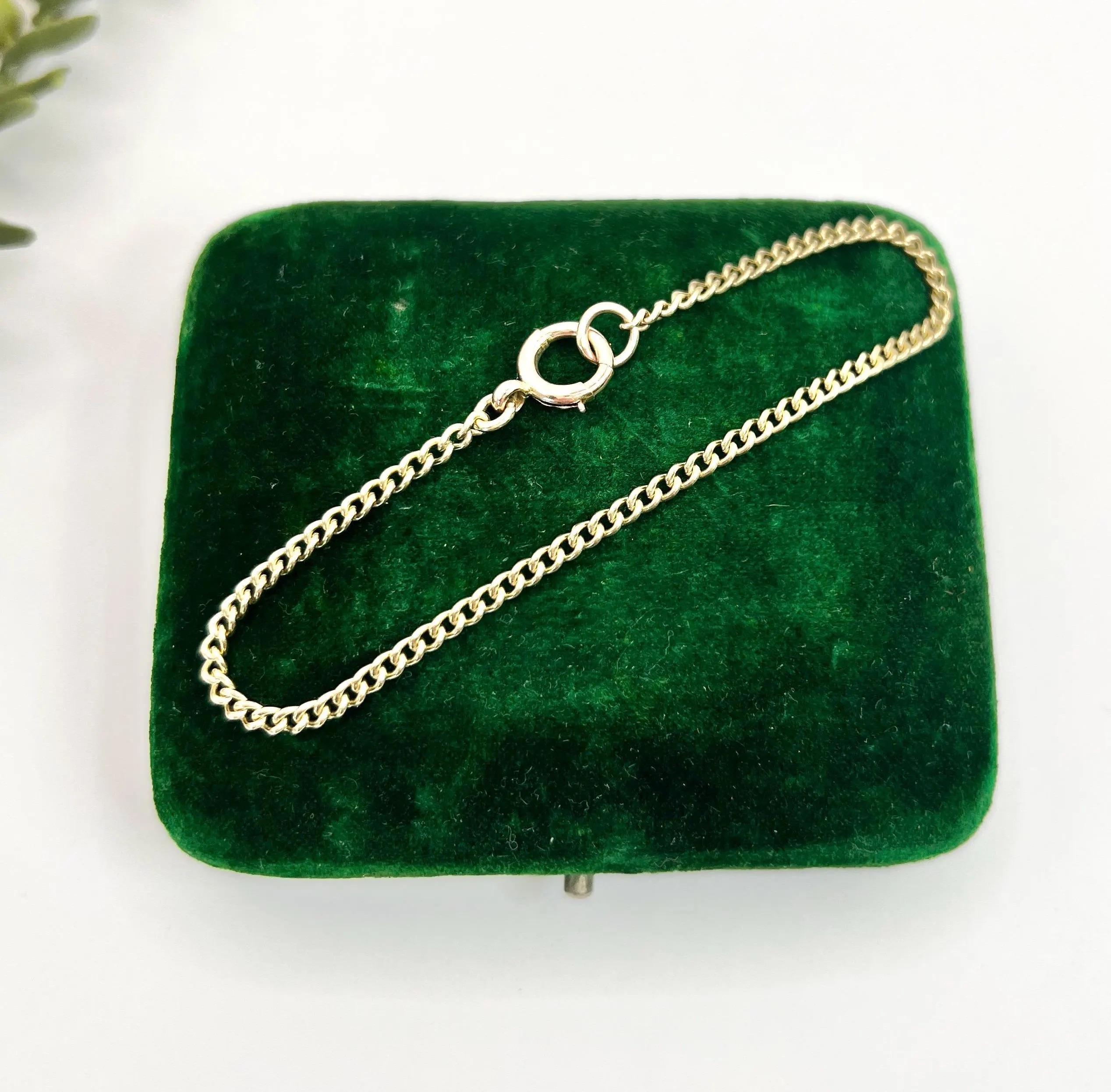 Antique 9ct Yellow Gold, 1920s Fine Curb Link Bracelet with Bolt Ring Clasp 7