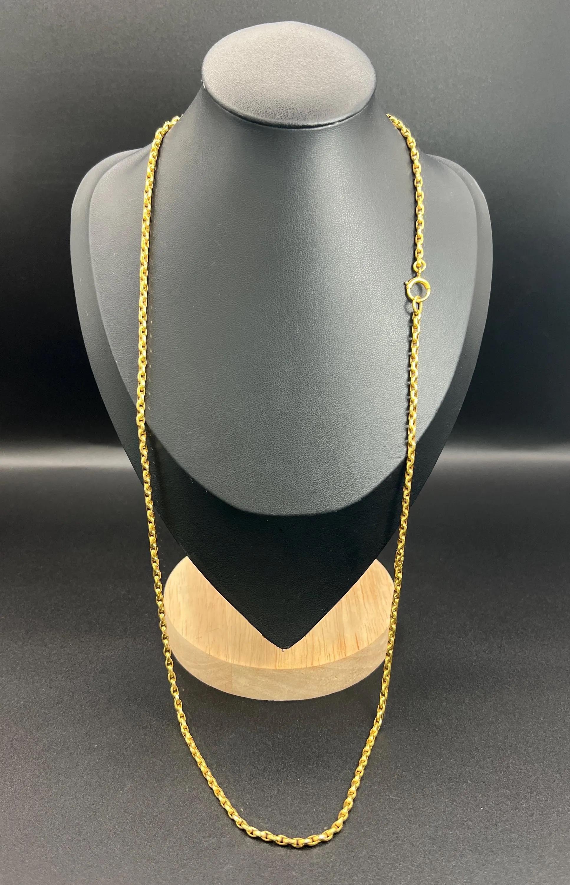 Chaîne à maillons Belcher ovale facettée édouardienne ancienne en or jaune 9 carats, 28 pouces Unisexe en vente