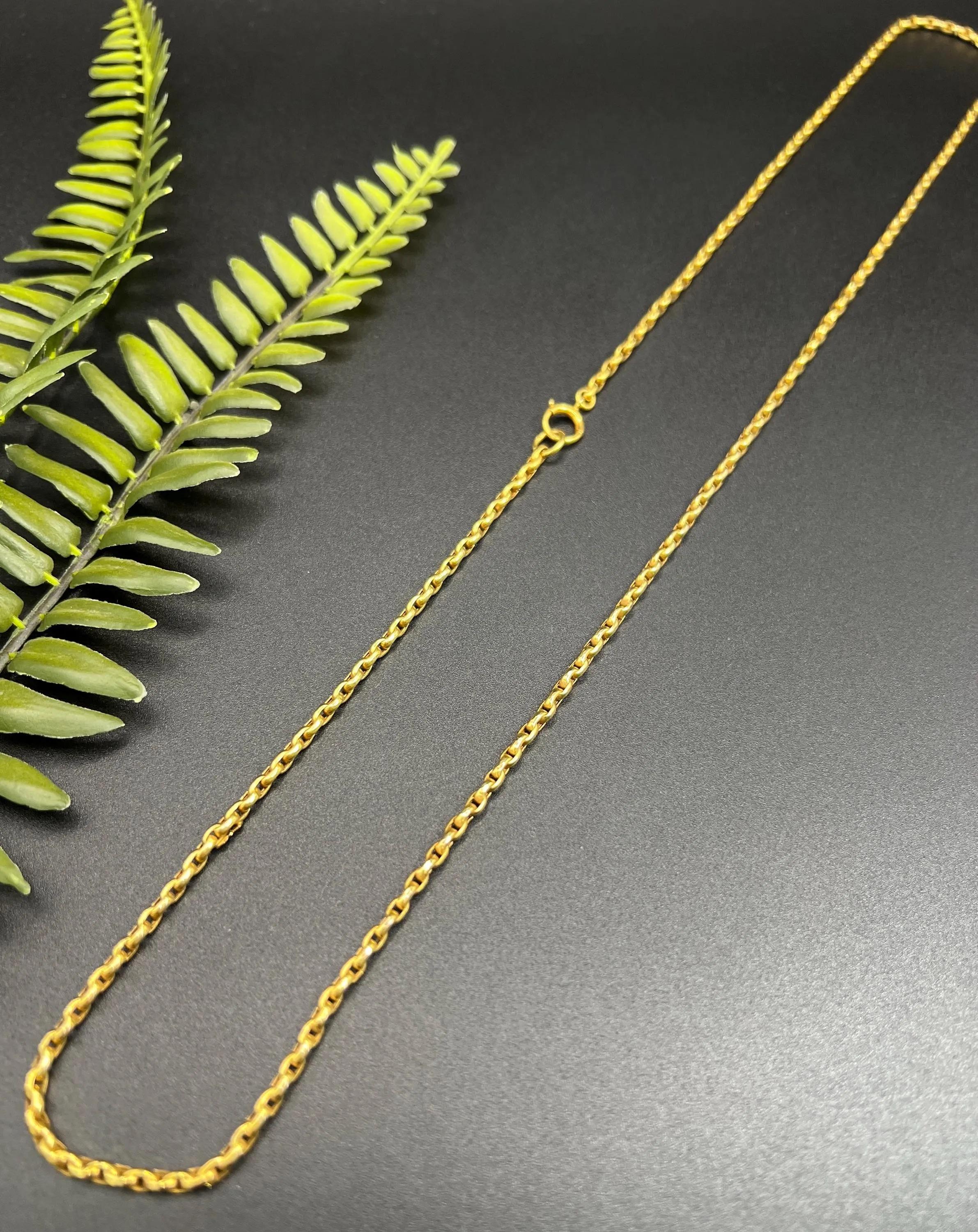 Chaîne à maillons Belcher ovale facettée édouardienne ancienne en or jaune 9 carats, 28 pouces en vente 4